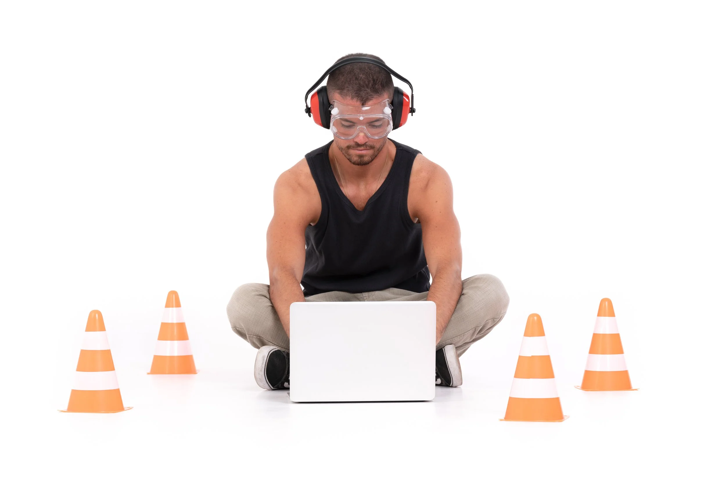 Nearly 3 in 5 American Office Workers Place High Importance on Access to Private Work Areas