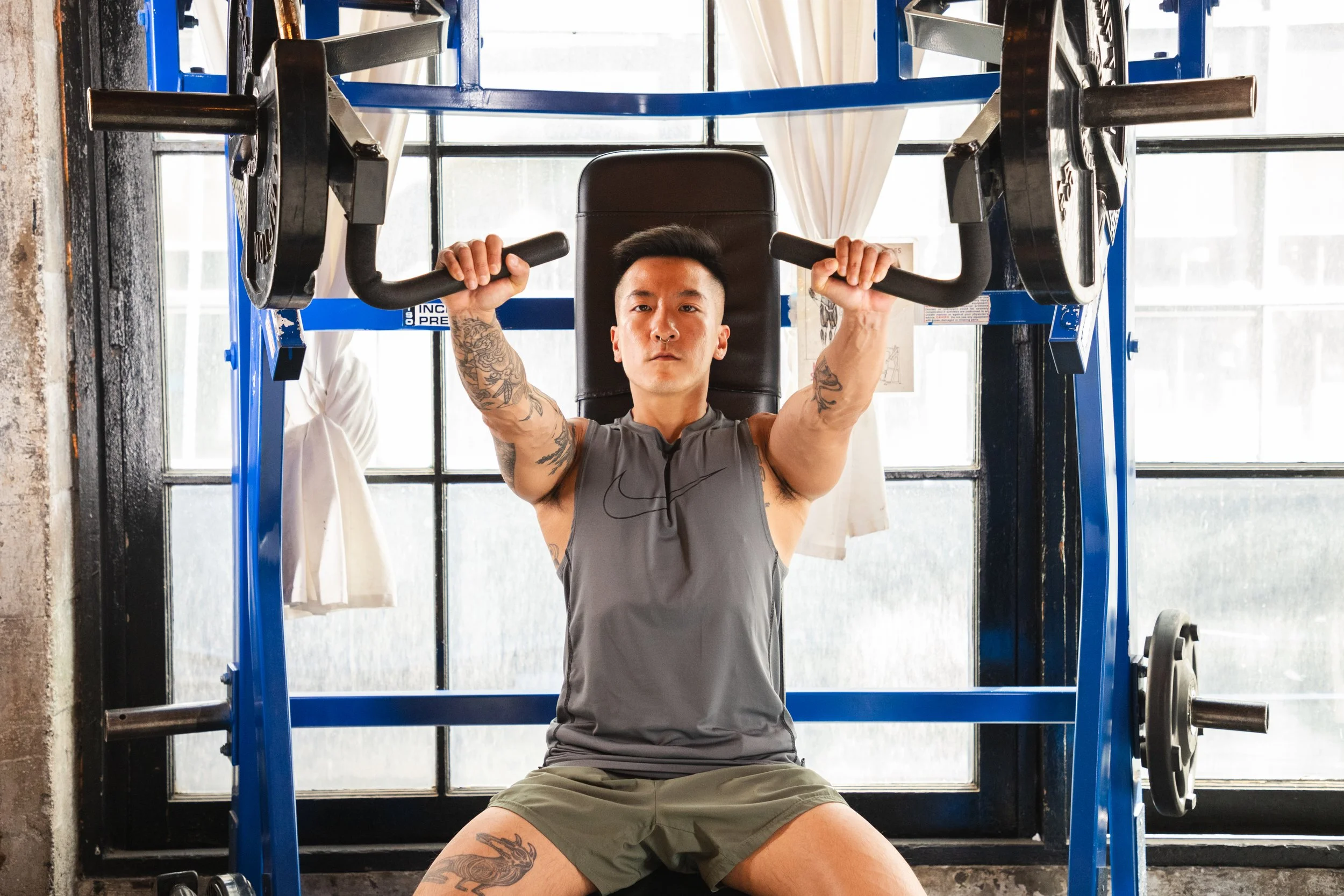 Machine chest press_finish.jpg