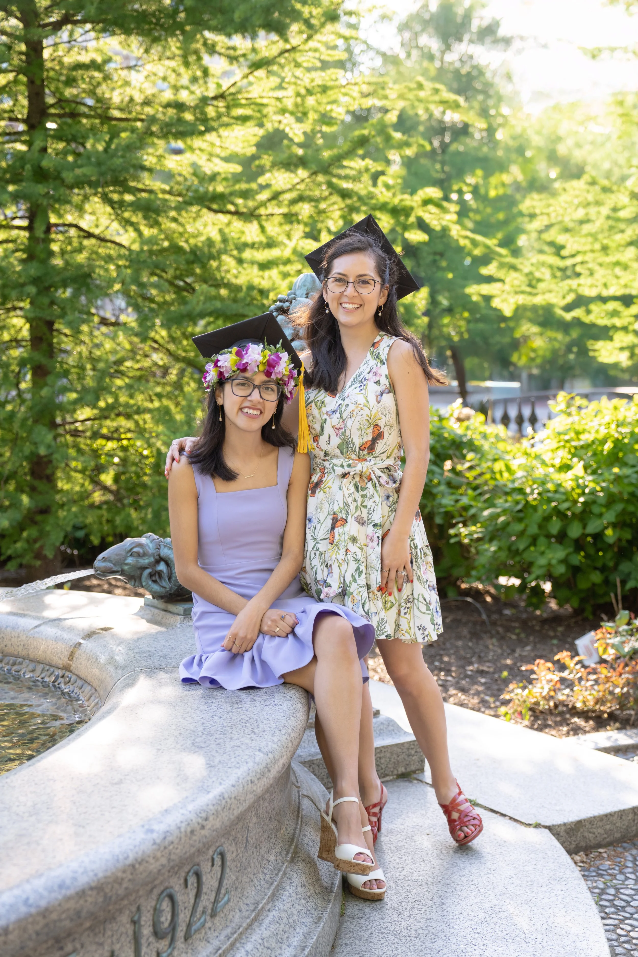Taylor-Chloe-Boston-University-Graduation-Photographer-8.jpg
