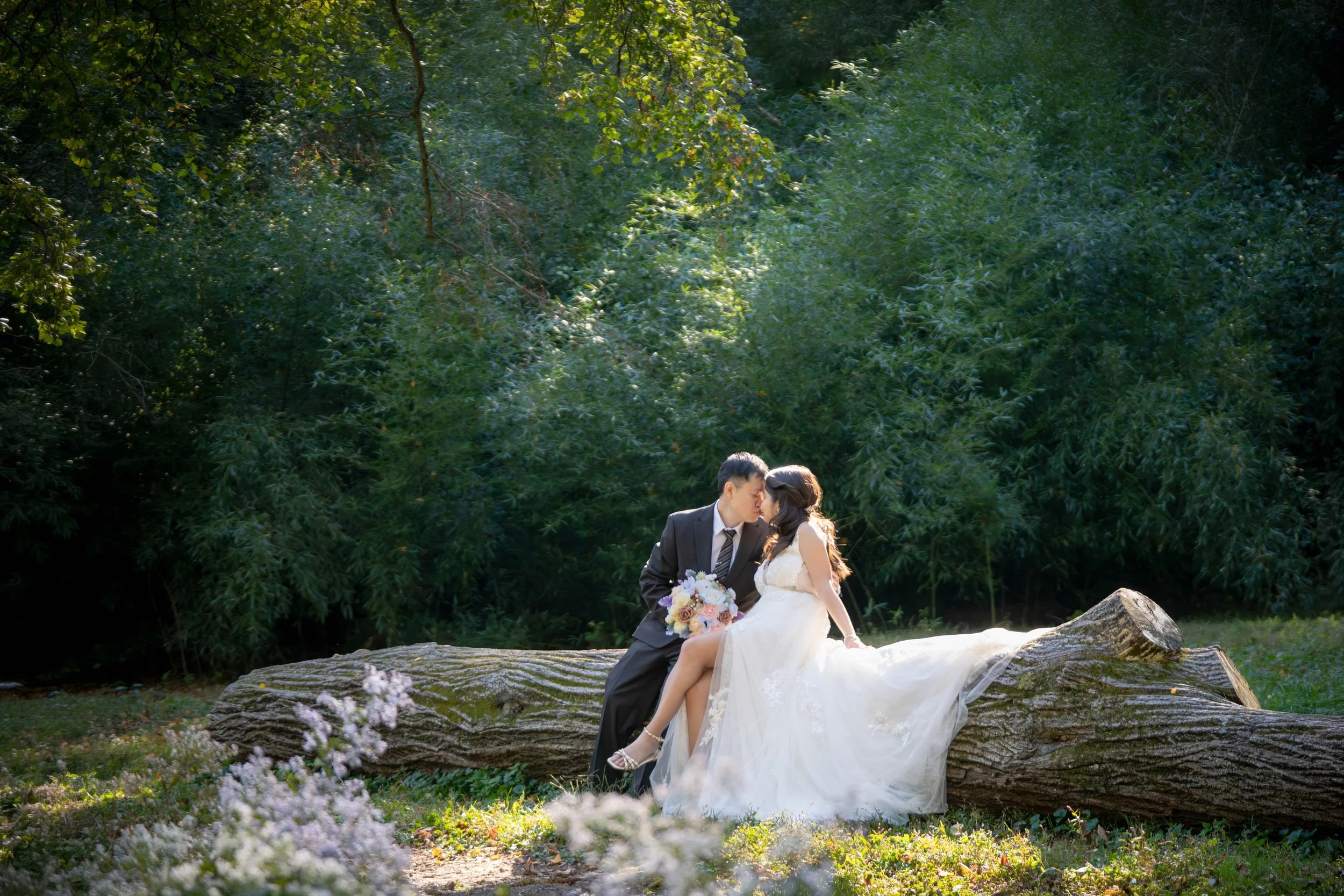 A little stolen kiss, a quiet moment, and the prettiest afternoon light. 🤍🌿✨

Some moments feel like they belong in a fairytale.