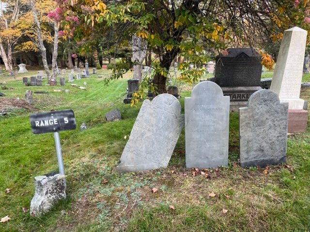 Oak+Grove+Cemetery+Bath+Maine+Death+Heads.jpg
