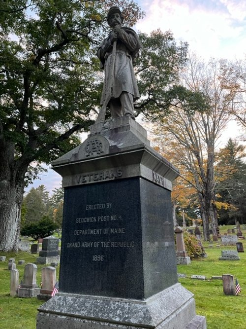 Oak+Grove+Cemetery+Bath+Maine+Union+Army+Monument.jpg.jpg