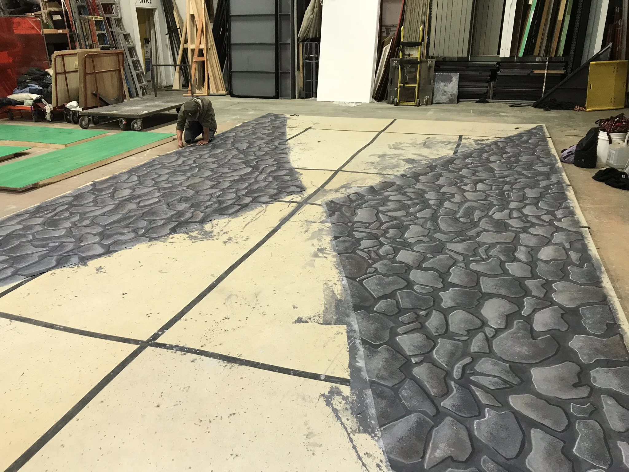 Santa and Mrs. Claus' Workshop in process (2018)
Denver Zoo
Scenic Charge Artist