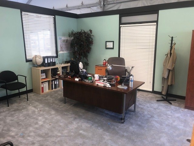 Comedy Central Tour of The Office Experience in process (2019)
Scenic Charge Artist