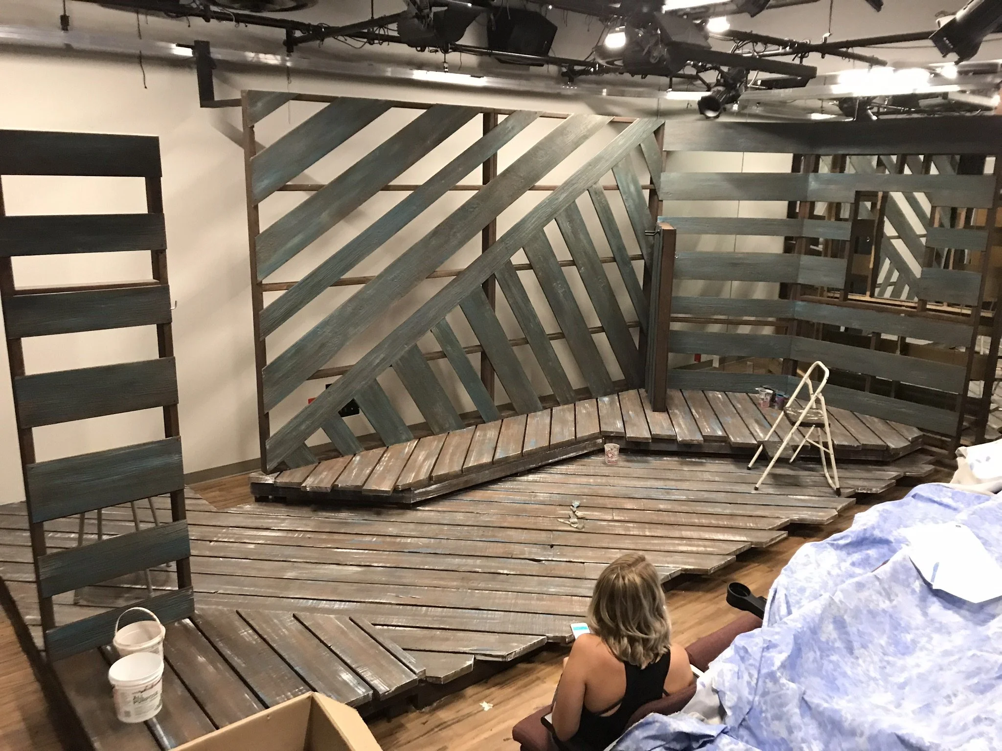 Small Minimal Show Deck (2018)
Scenic Artist