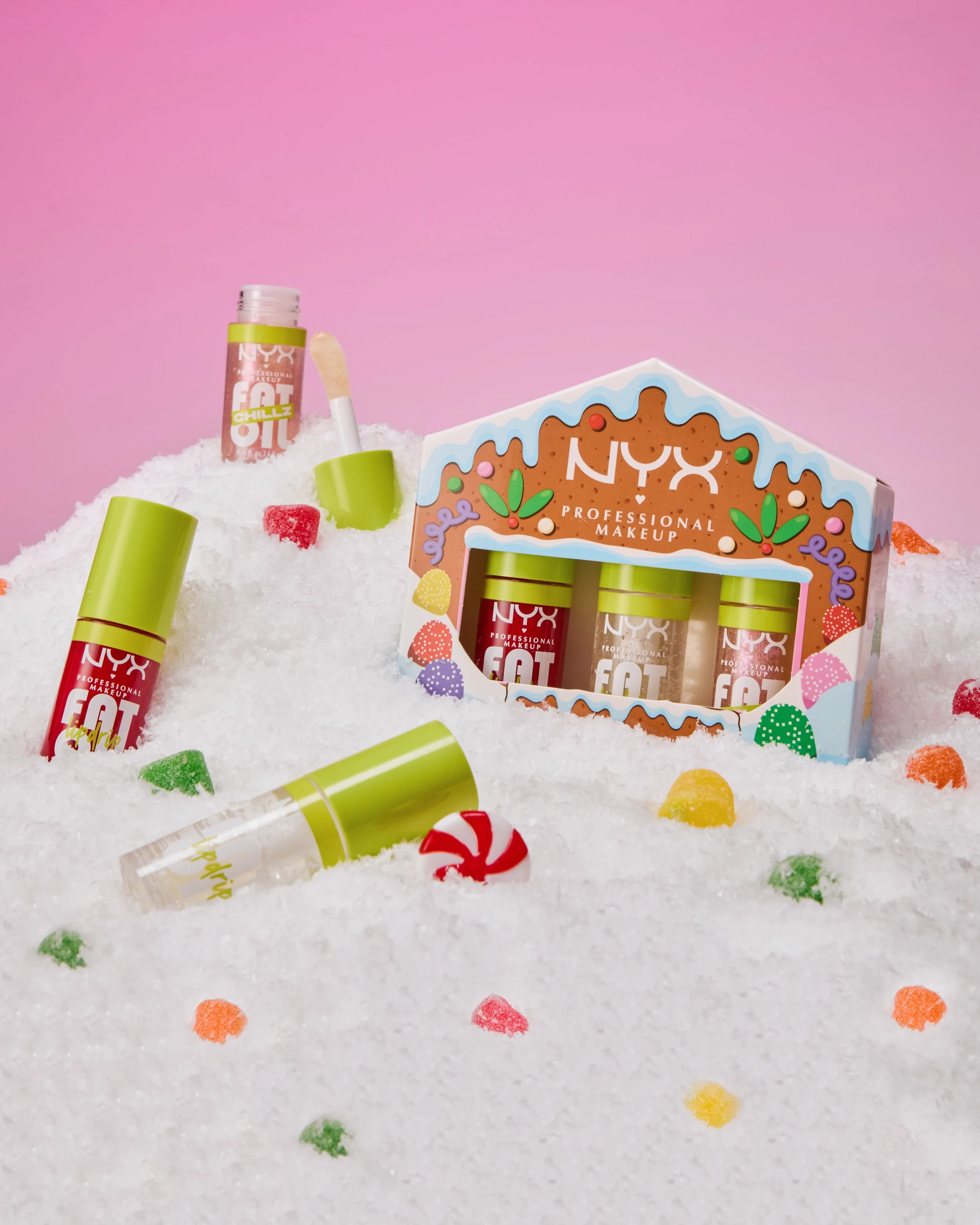 NYX_SOCIAL_2025_FALL_HOLIDAY_STILL_PACKSHOT_FINAL19.jpg