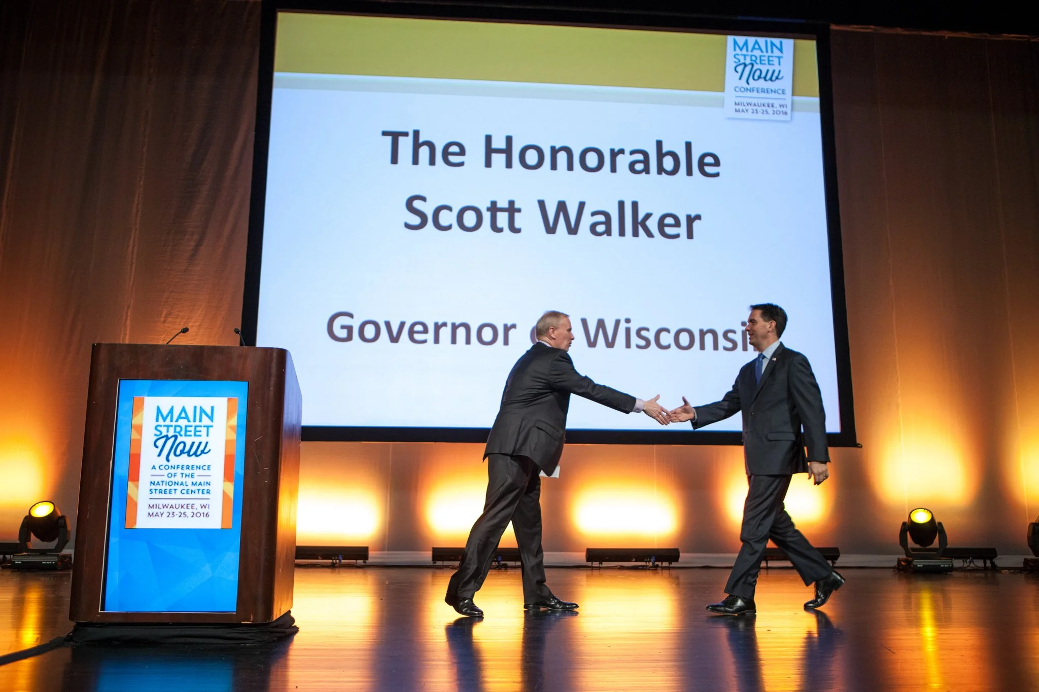 Milwaukee-Conference-Event-Photographer-9.jpg
