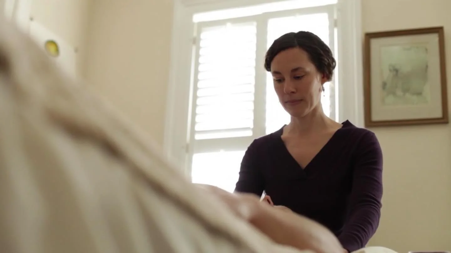 ✨ Reset. Realign. Restore. ✨
Neurostructural Integration Technique (NST) is a gentle bodywork method that helps your body release tension and naturally rebalance itself. It is designed to reset the nervous system and encourage the body to self-correc
