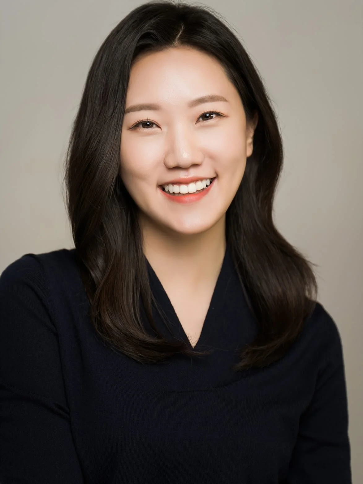 **Have you met Dr. Grace Kim? Dr. Grace offers appointments on Saturdays and Wednesday afternoons.**

Dr. Grace C. Kim is a licensed acupuncturist and Doctor of Korean Medicine (or Korean Medicine Doctor) with over a decade of experience in both East