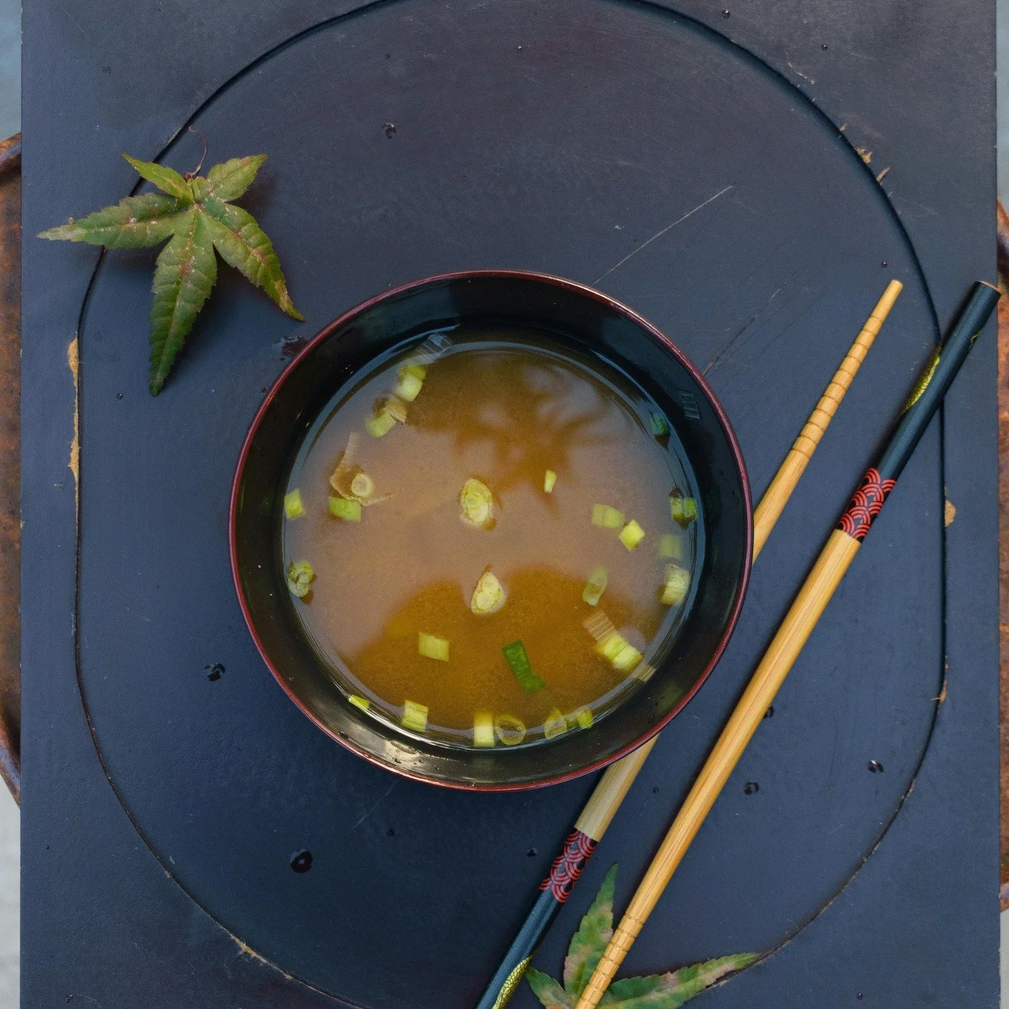 Winter is associated with the Water element, incorporating the Kidneys and Bladder. In Chinese Medicine (TCM) dietary therapy, Kidney Qi is strengthened with foods that are warming, nourishing, slightly salty, and that support essence (Jing) and vita