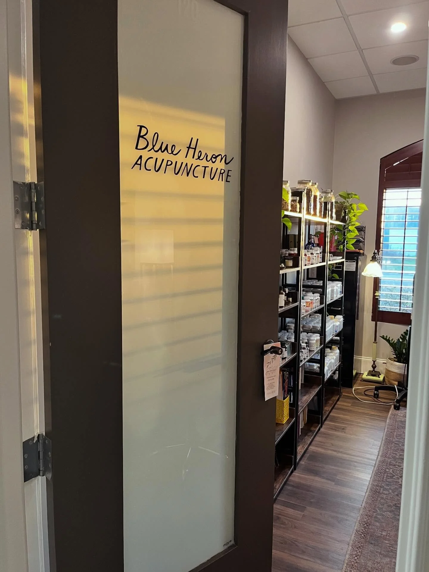 WELCOME IN✨ Step into a space where your body can soften and your heart can breathe.

At Blue Heron Acupuncture, you&rsquo;re invited to slow down, settle in, and let your nervous system unwind. Acupuncture gently helps calm the body, release tension