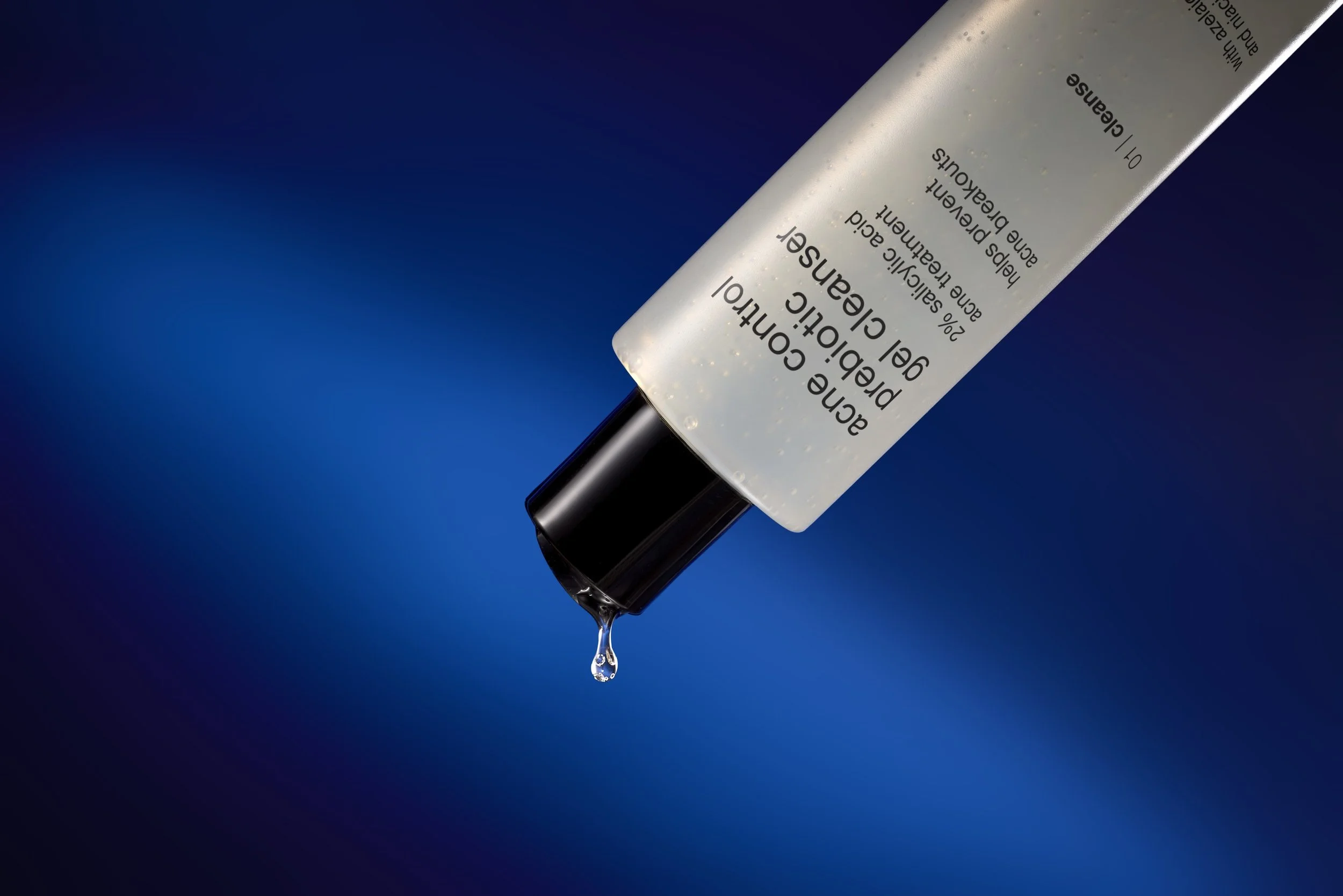 PCA_AcneGelCleanser_Dispensing.jpg