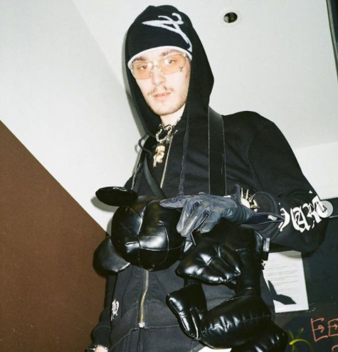 DJ YUNG VAMP Stands Out With New Trap Banger “I SMOKIN DOPE BIH”