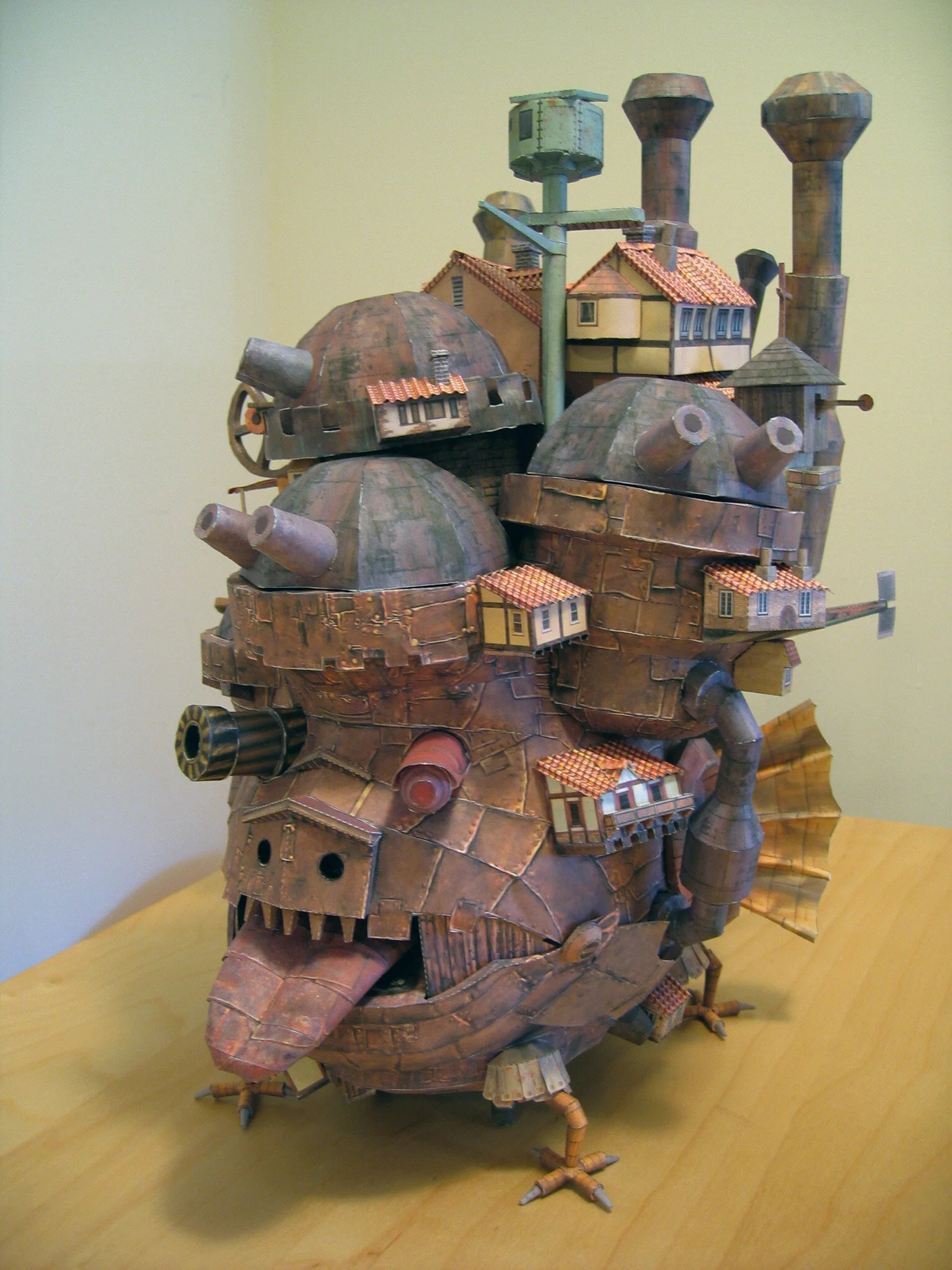 Howl's Moving Castle papercraft | Ben Millett
