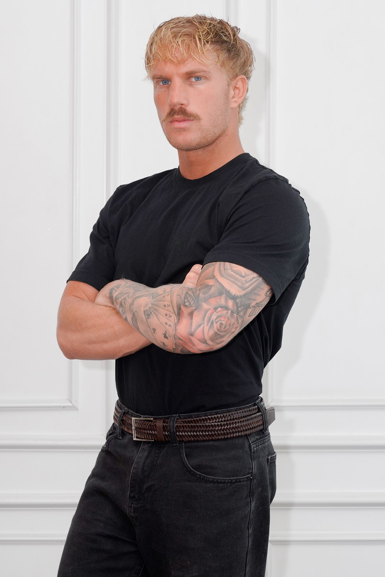 model digitals, polaroids