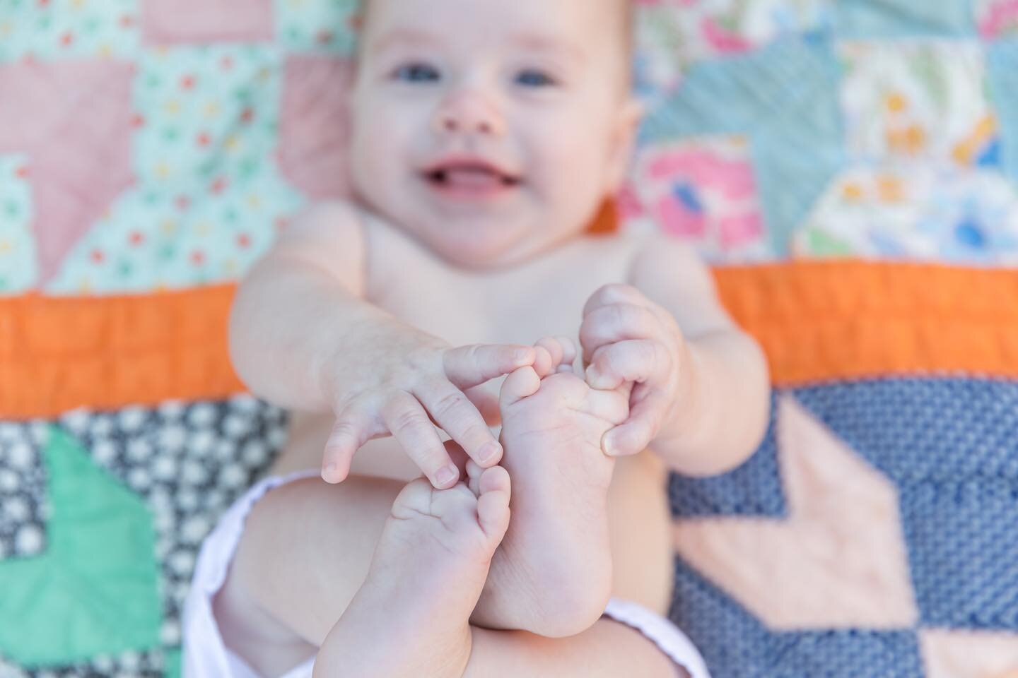 Isn&rsquo;t it the best when babies find their feet and all they want to do is play with them? I can&rsquo;t! 🥰