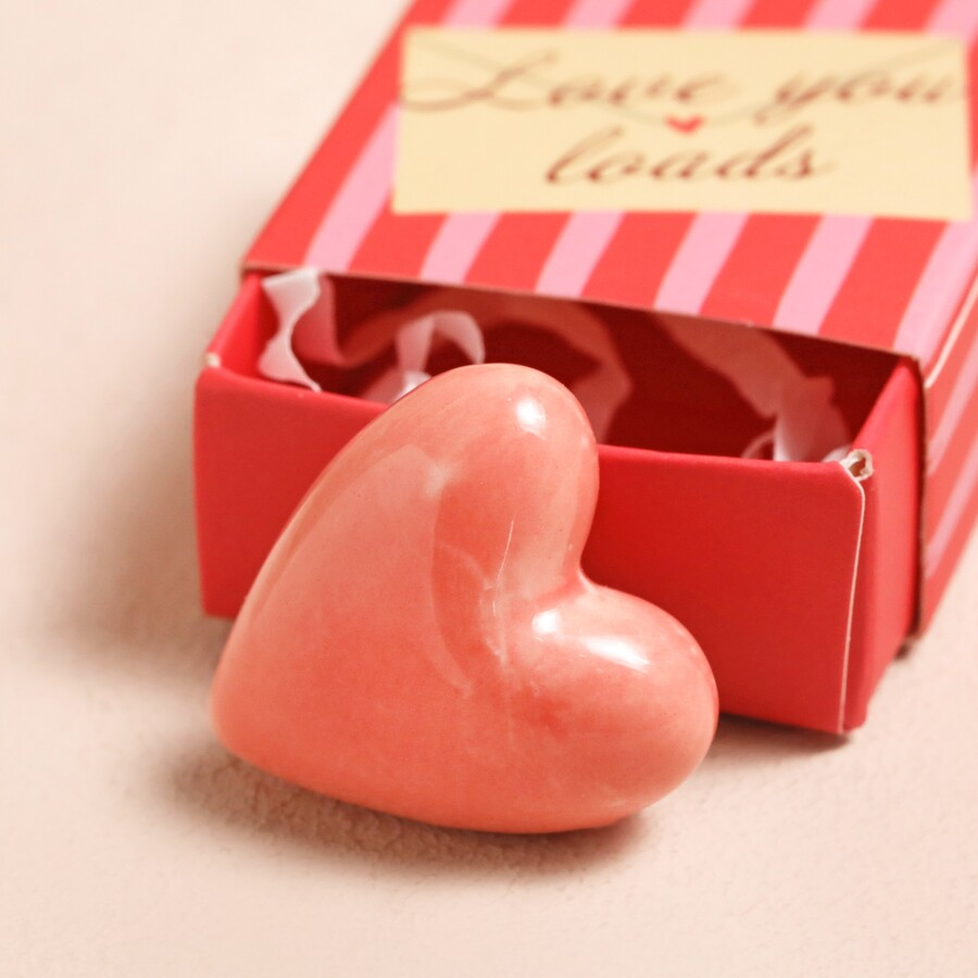 imgi_57_tiny-matchbox-love-you-ceramic-heart-token-4x3a0816-copy-900x900.png