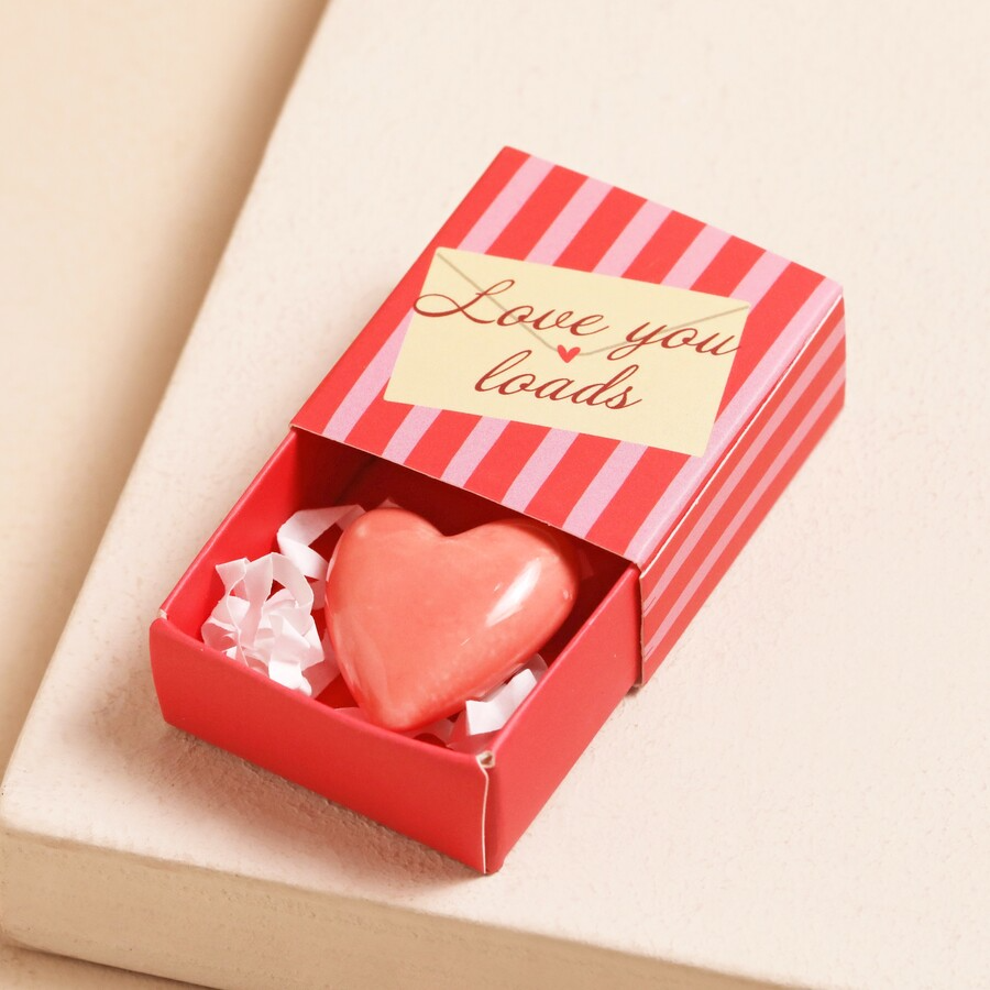 imgi_53_tiny-matchbox-love-you-ceramic-heart-token-4x3a0805-copy-900x900.png