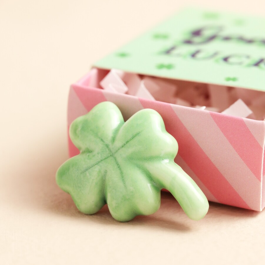 imgi_55_tiny-matchbox-good-luck-clover-ceramic-token-0v8a9475-cop-900x900.png