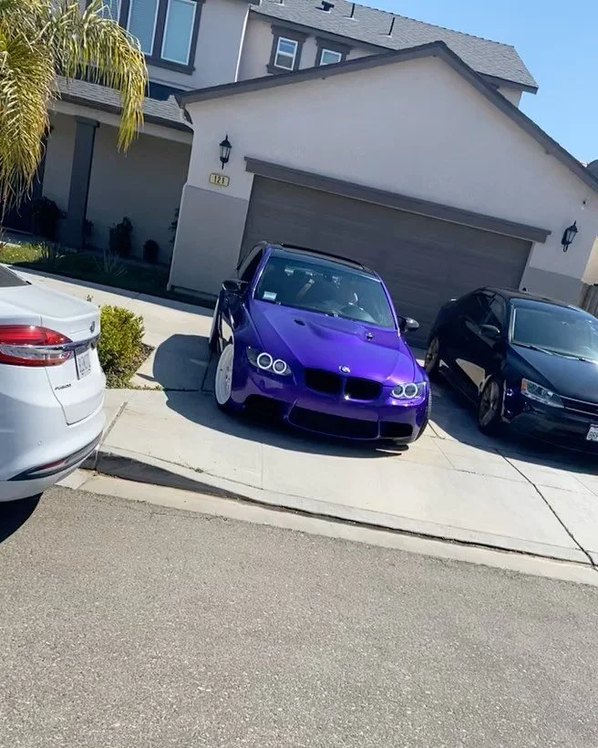 E90 M3 wrapped in @cheetah.wrap passion purple + custom halos + Carbon fiber trunk install 

🔥🔥🔥🔥🏎💨