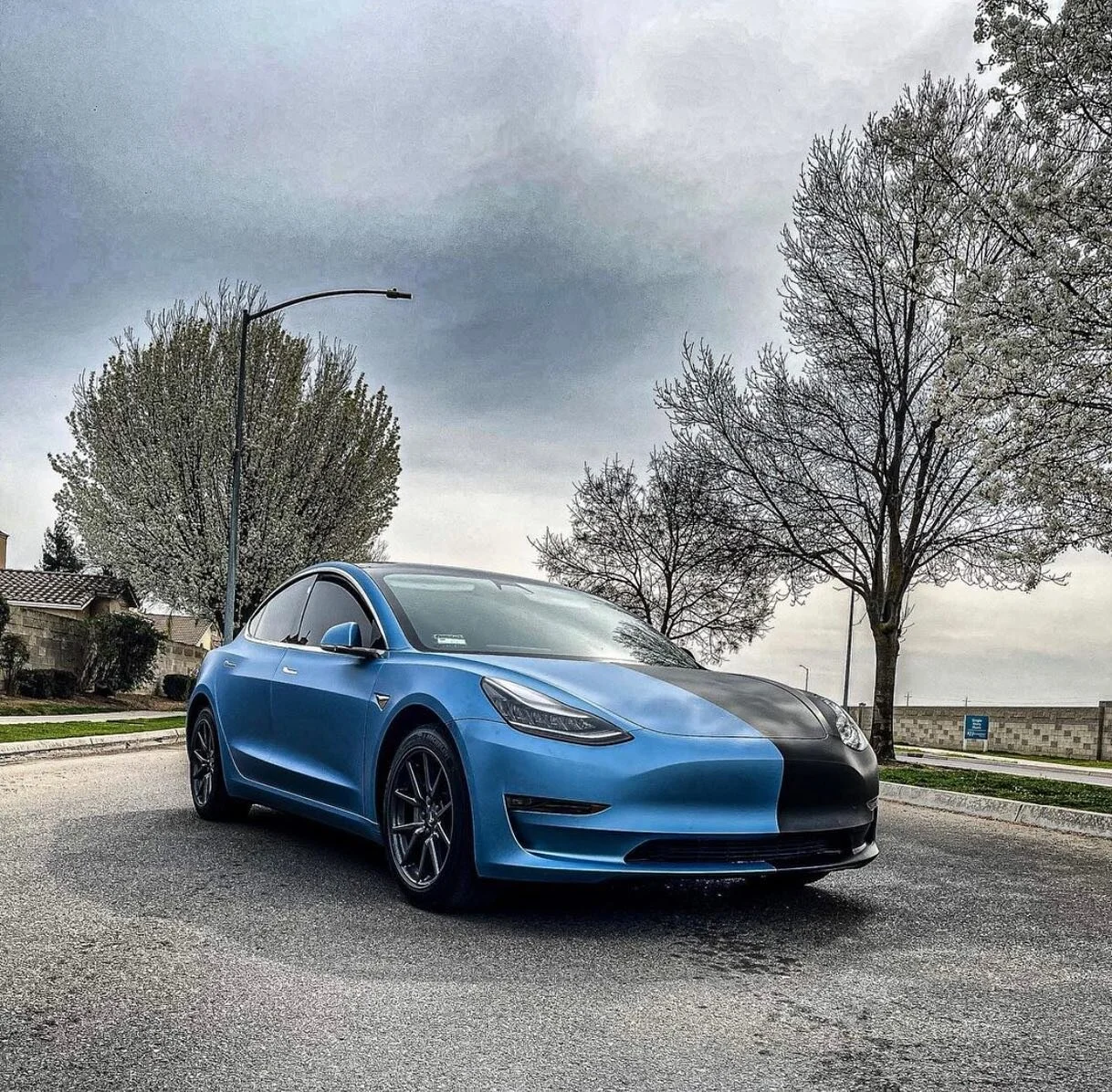 Sheeeesh 🔥🔥🔥 
Beautiful car ! Amazing color combo 🏎💨

DM to setup appointment