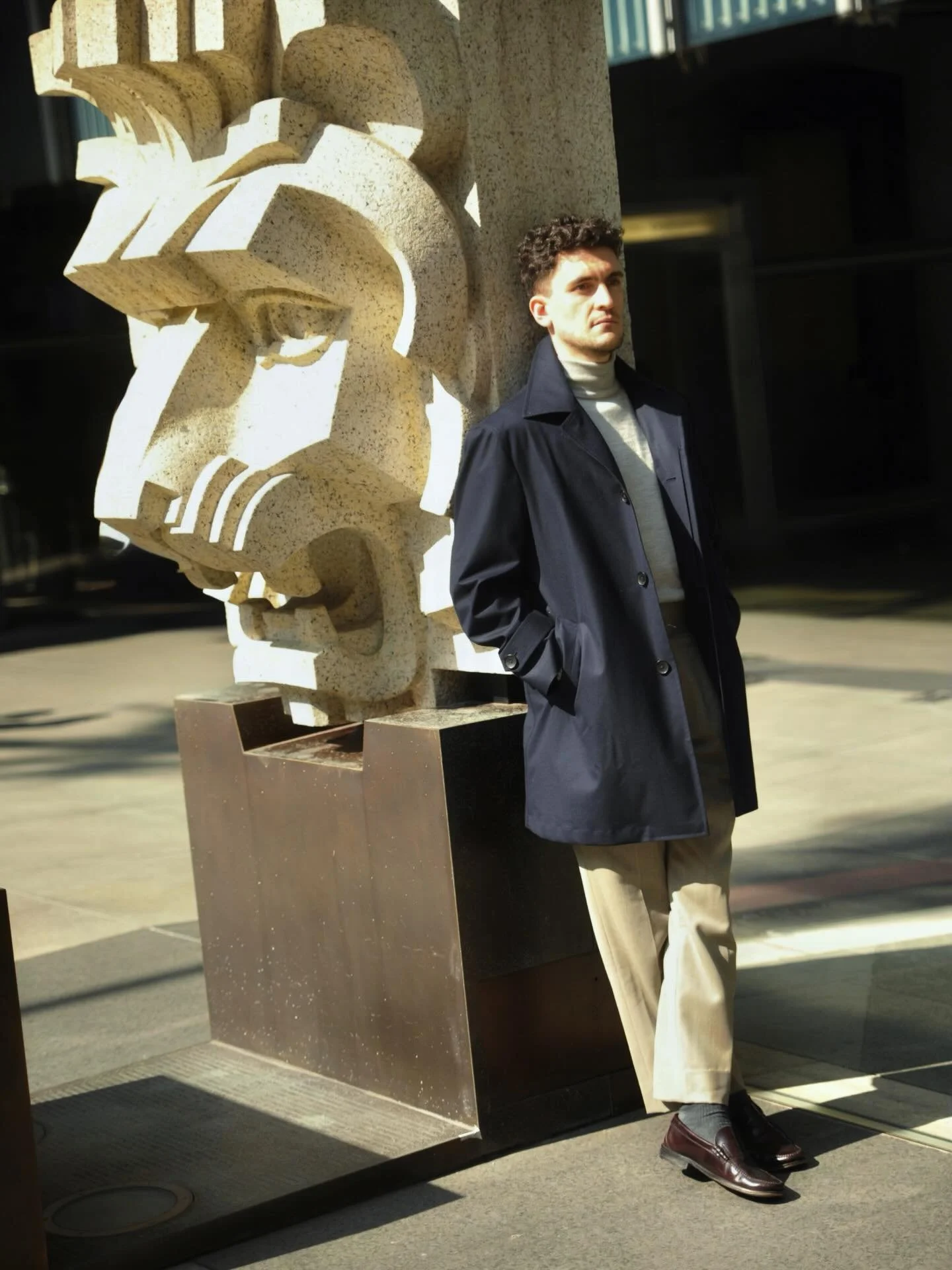 A fresh creation from us, our ClimaFlex Topcoat showcases our flair for innovation and mastery of modern fabrication techniques. 

Its removable thermal liner adapts effortlessly to shifting weather, offering warmth through the chilly days, while the