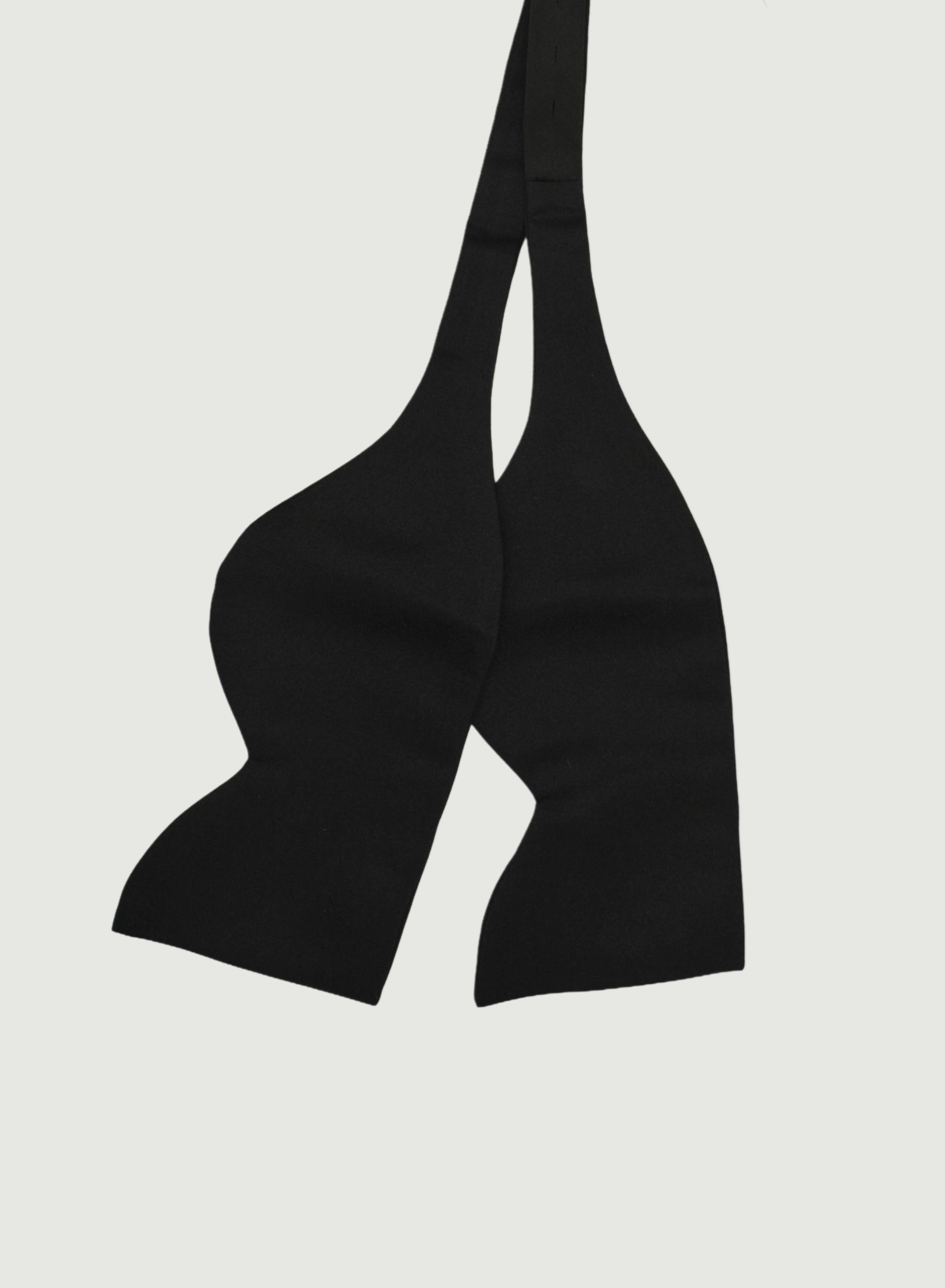Handmade Self-Tie Bow Tie – Black