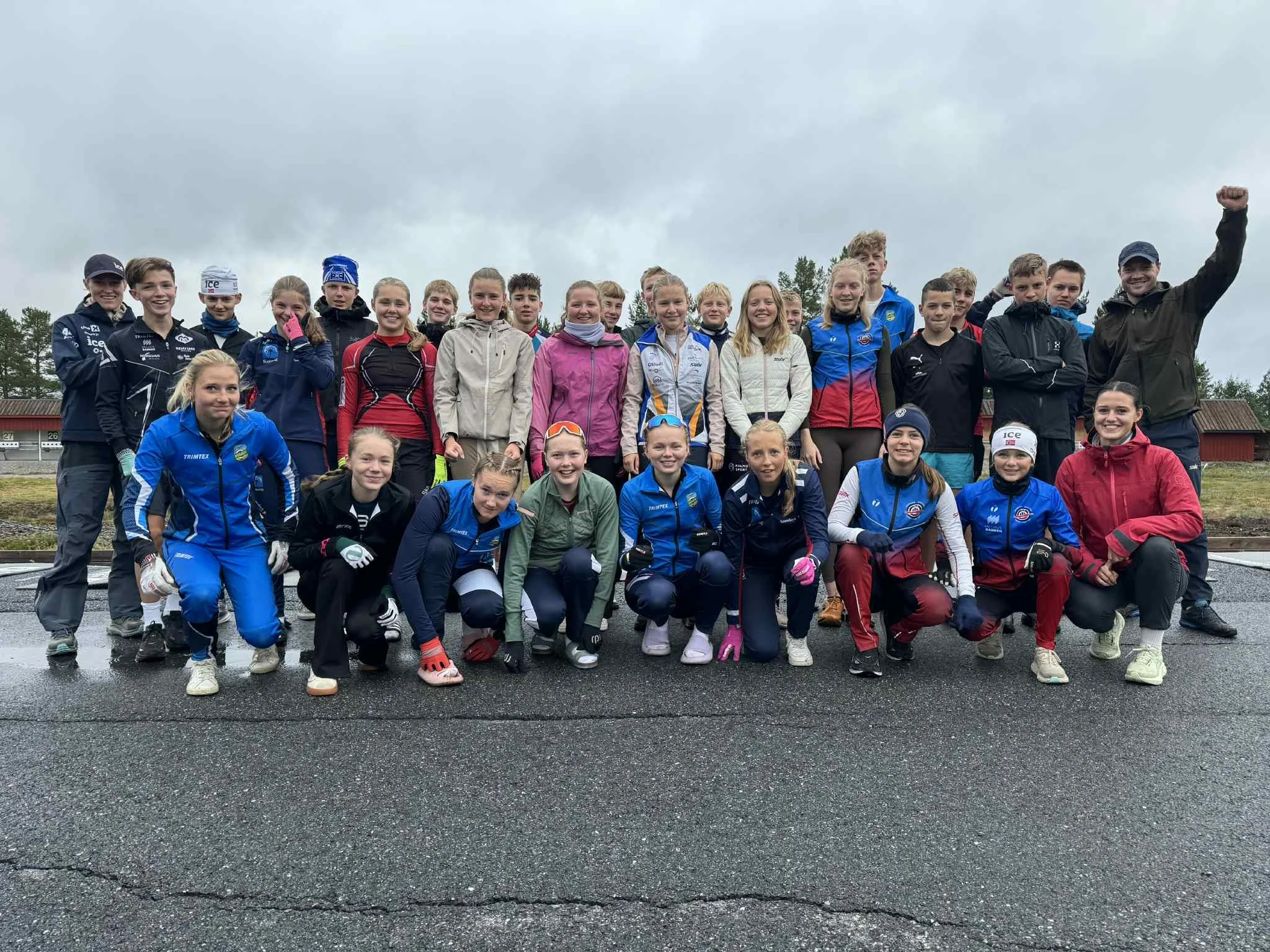 Skiskytter med MOT-samling på Knyken