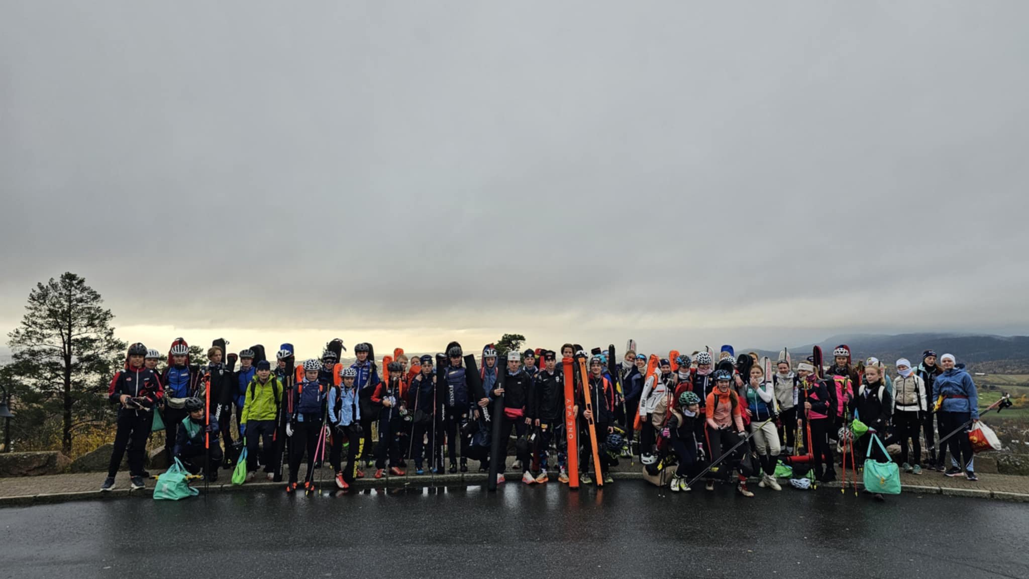 Skiskytter med MOT-samling i Holmenkollen 