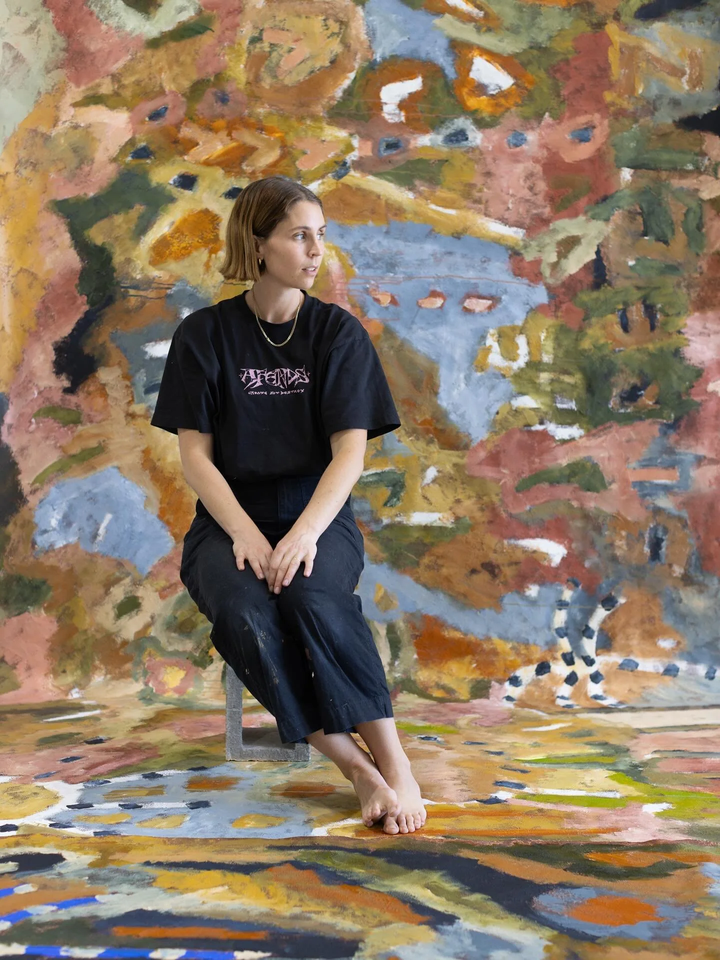 From a recent shoot, preparing works for our upcoming trio exhibition in Sydney. So keen to share these new large scale works with you in two weeks! 
@wentworth_galleries 

Presale to my mailing list, 5th November. Show opens November 13th 🌺 

Photo