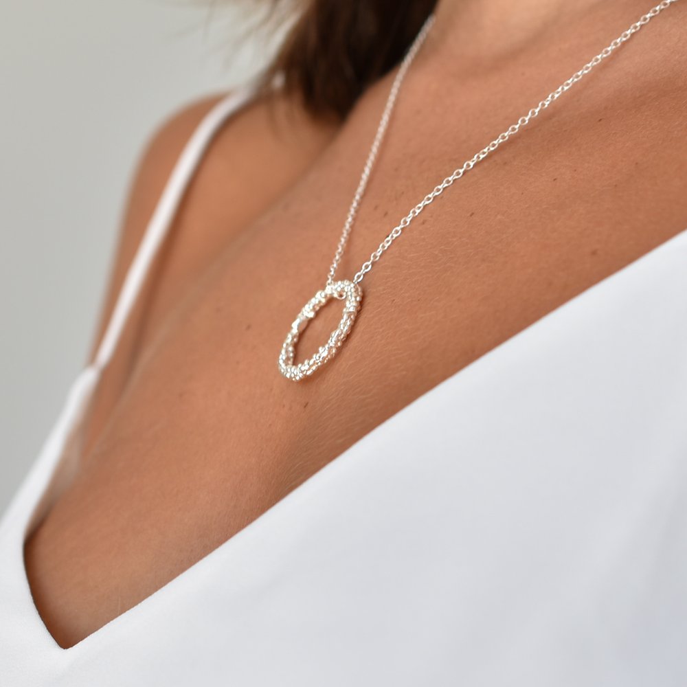 Circle halo pendant necklace - Sterling Silver