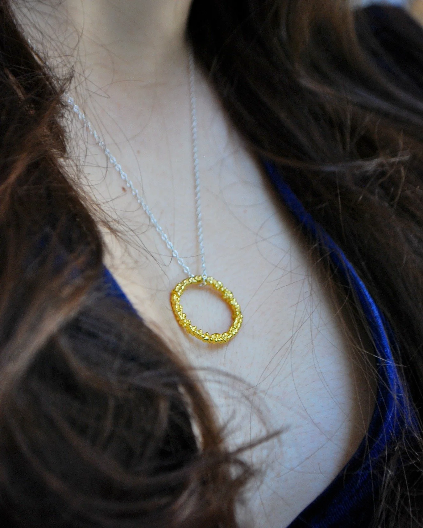 A circle necklace like no other🌟 Available for Christmas delivery.