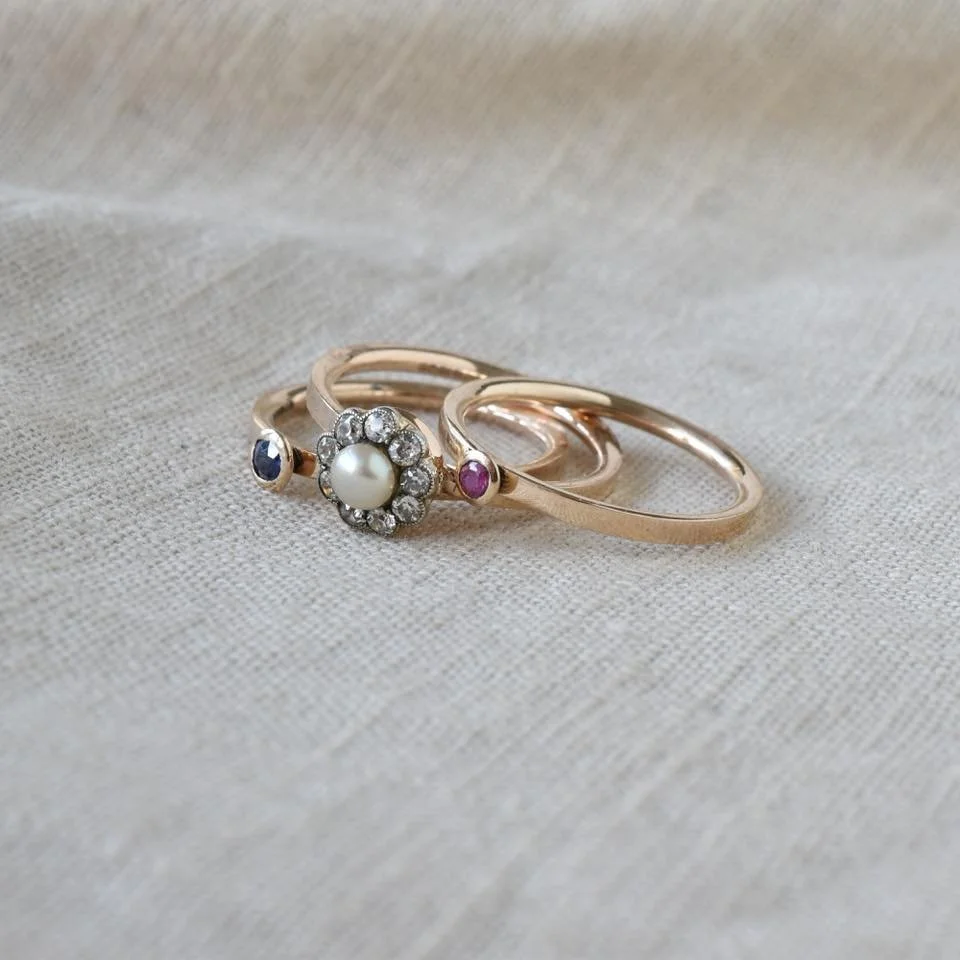 ✨Some of the most special projects in the studio are those that breathe new life into family history✨
I recently worked with a client who has a collection of beautiful inherited pieces that simply aren&rsquo;t being worn. Together, we decided to tran