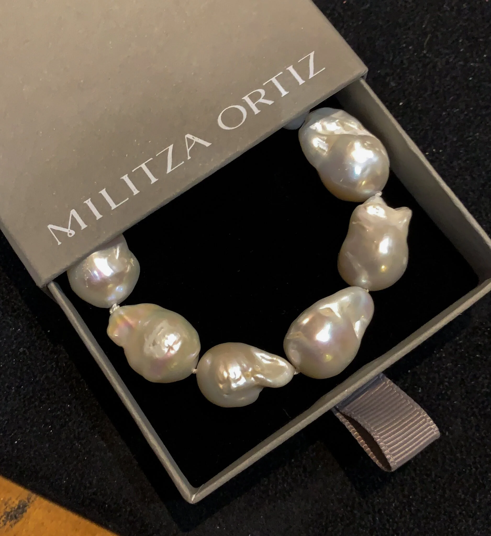 pearl-30th-wedding-anniversary-bespoke-Jewellery-Militza-Ortiz13 (1).jpg