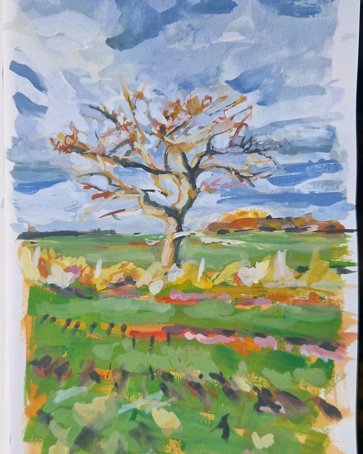 Another gouache sketch in my tree sketchbook.
This is a tree that I regularly pass on my daily dog walks.
I caught a moment with my camera when the evening light hitting the tree and decided to try it with paint.

I dont think I captured the warm ton