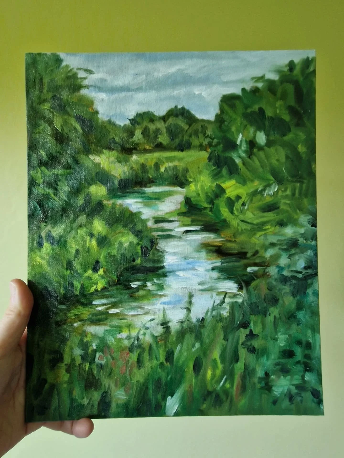 Swipe for some yummy paint. 🖌🎨
Painted en plein air from my garden...until it started raining and I ran inside and finished the picture from the living room.

#pleinair #englishsummer #oilpainting
