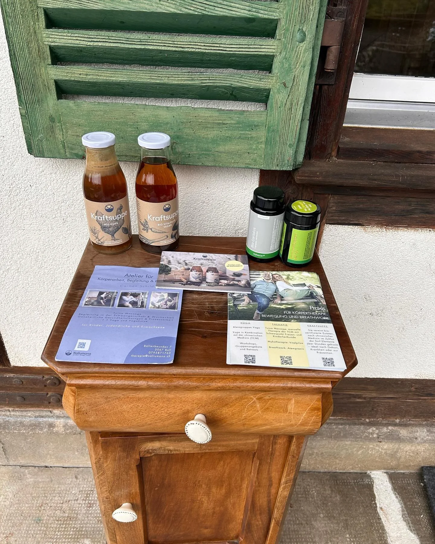 Selbstheilung beginnt oft mit dem ersten Schritt: Sich selbst Raum geben.

Heute durfte ich eine an Krebs erkrankte Person begleiten &ndash; und dabei aus dem gesamten Fundus meiner Praxis sch&ouml;pfen. Jede Reise zur Heilung ist einzigartig, doch d