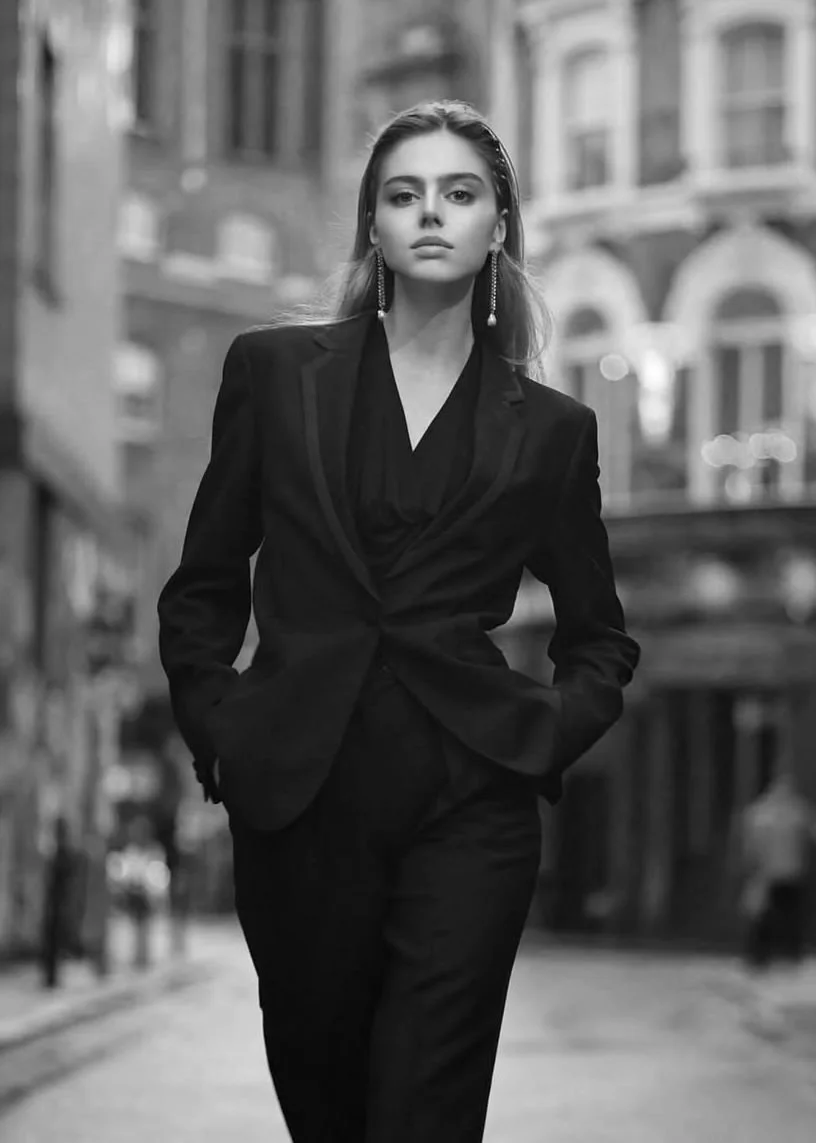 18-elysia-s-main-book-another-mother-management.jpg