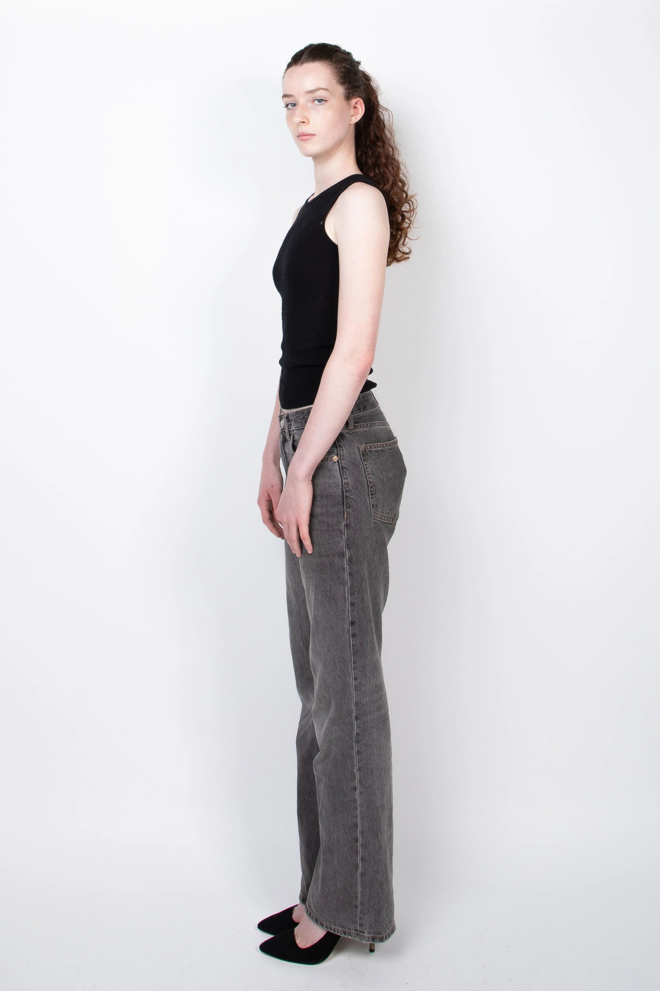 3-manon-w-polas-2026-another-mother-management.jpg