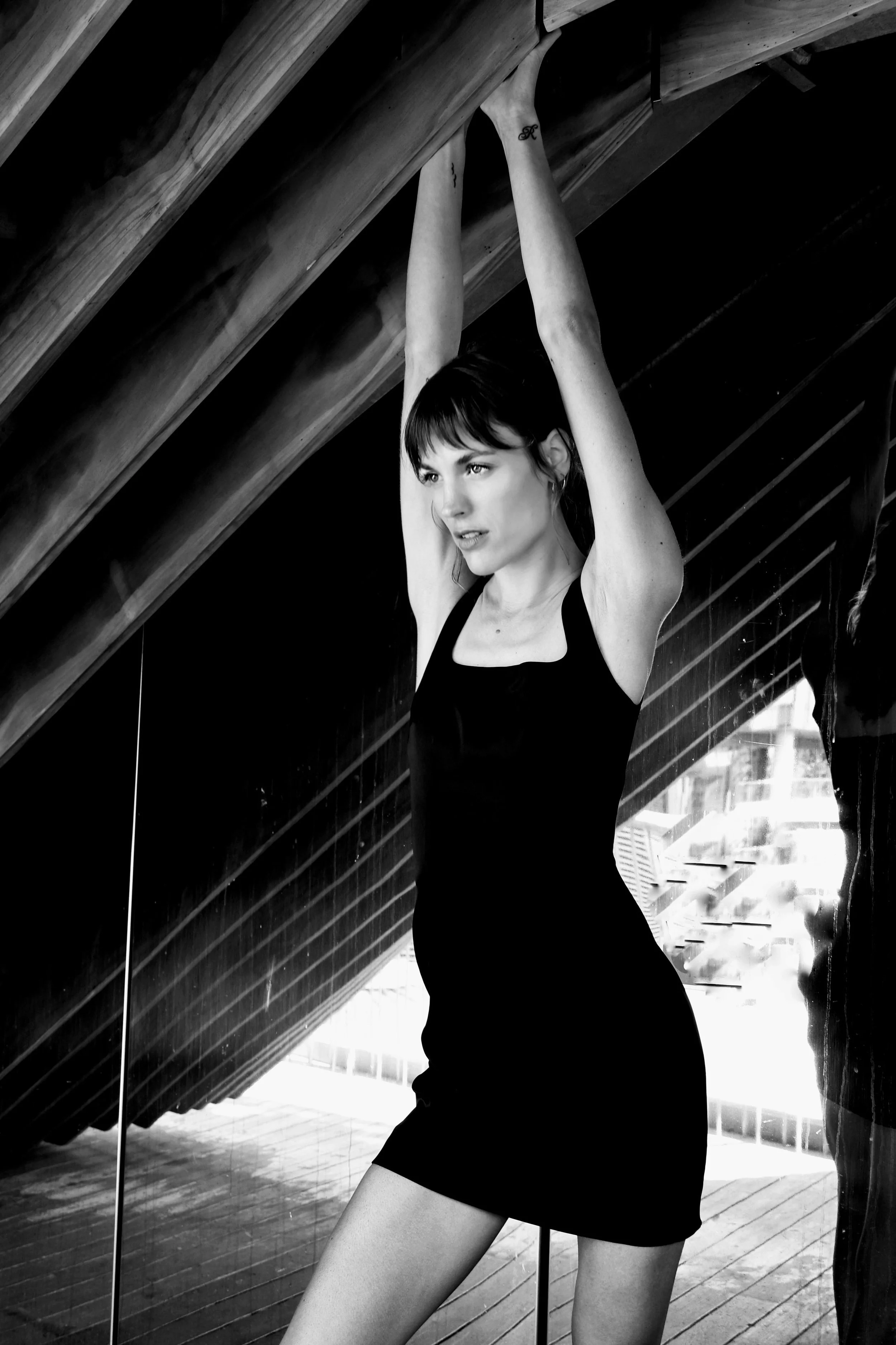 24-nevena-white-main-book.jpg