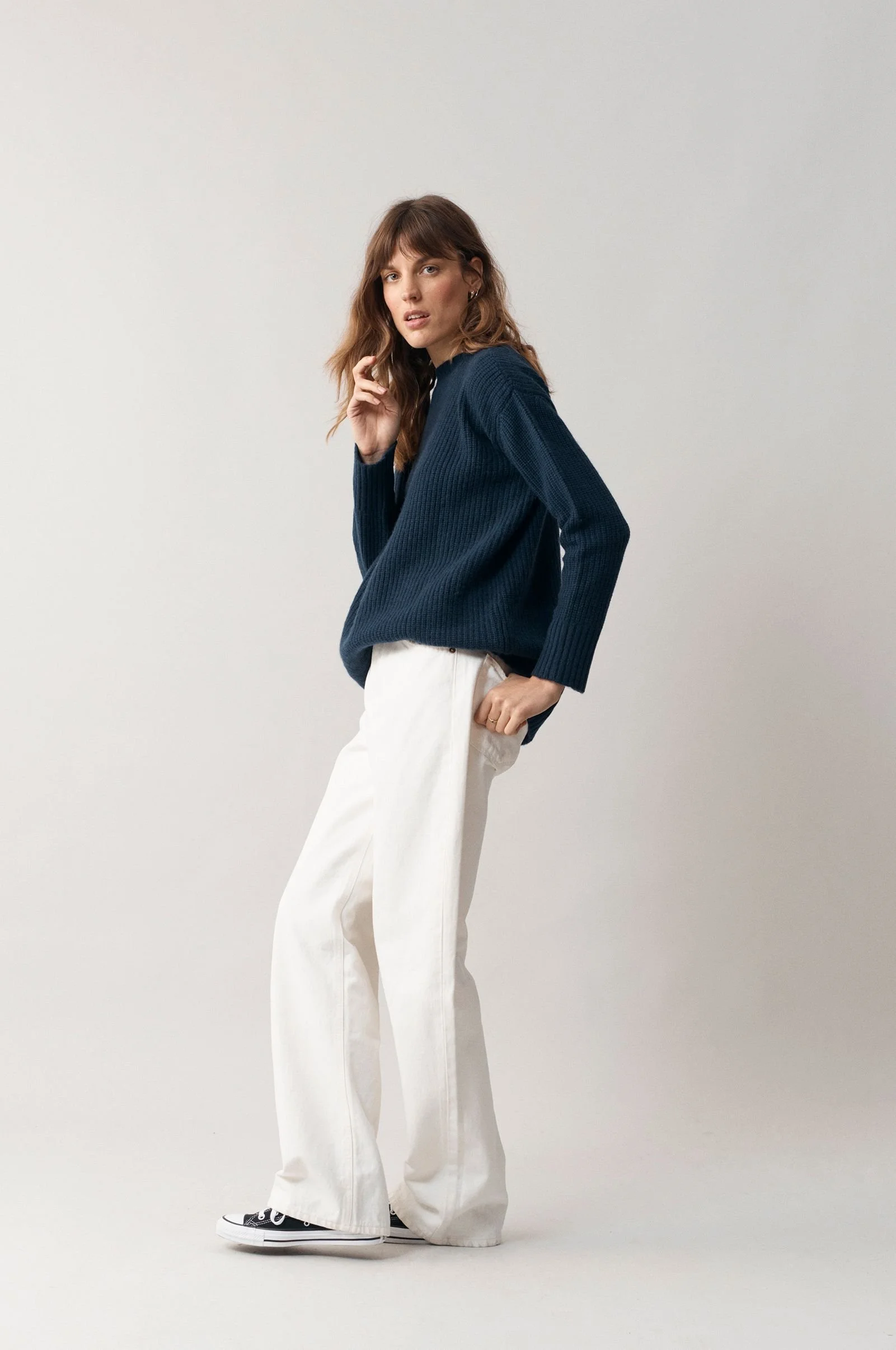 7-nevena-white-main-book.jpg