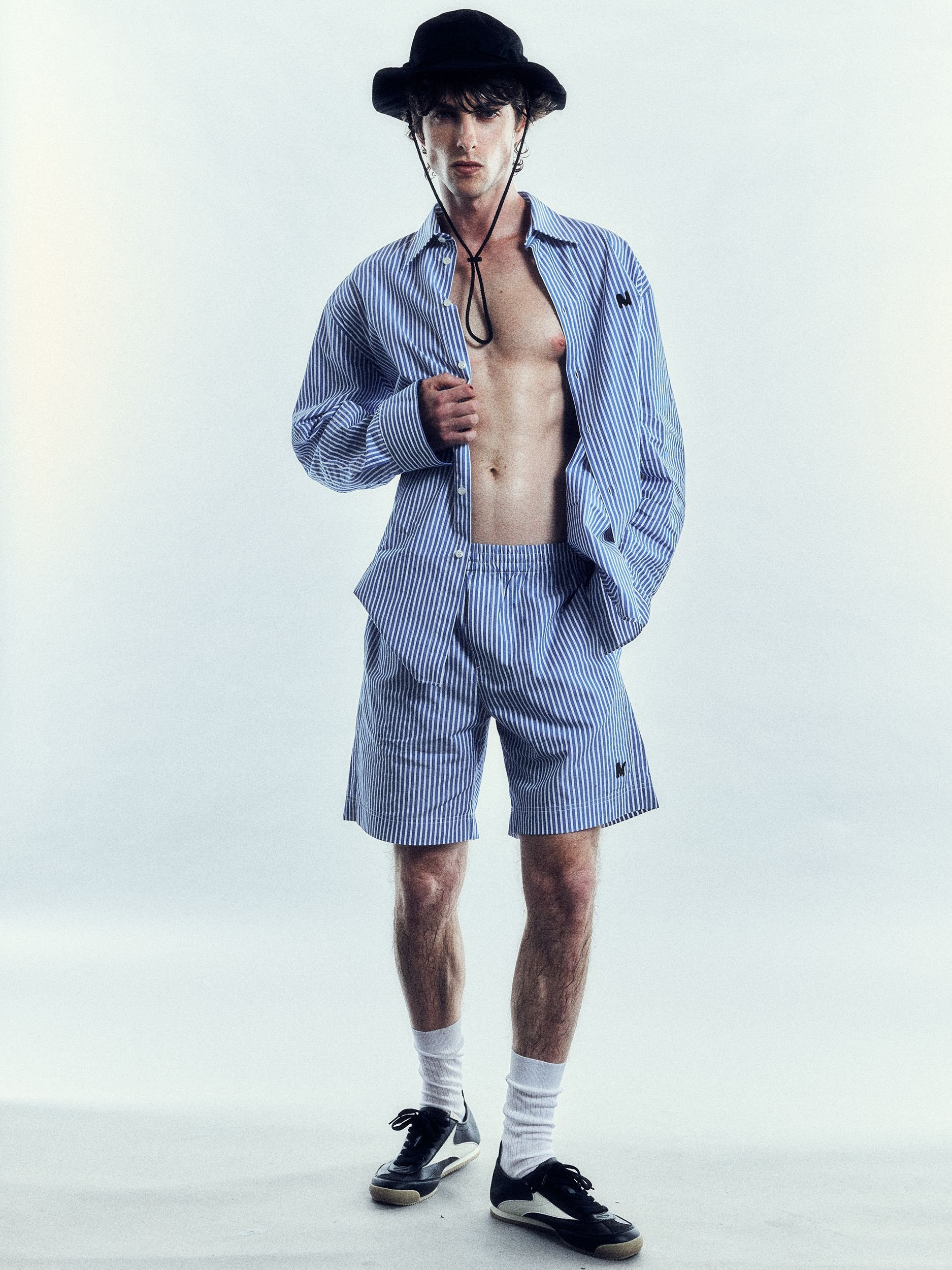 9-matteo-r-main-book-another-mother-management.jpg