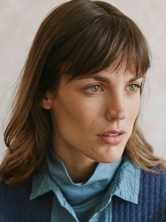 12-nevena-white-main-book.jpg