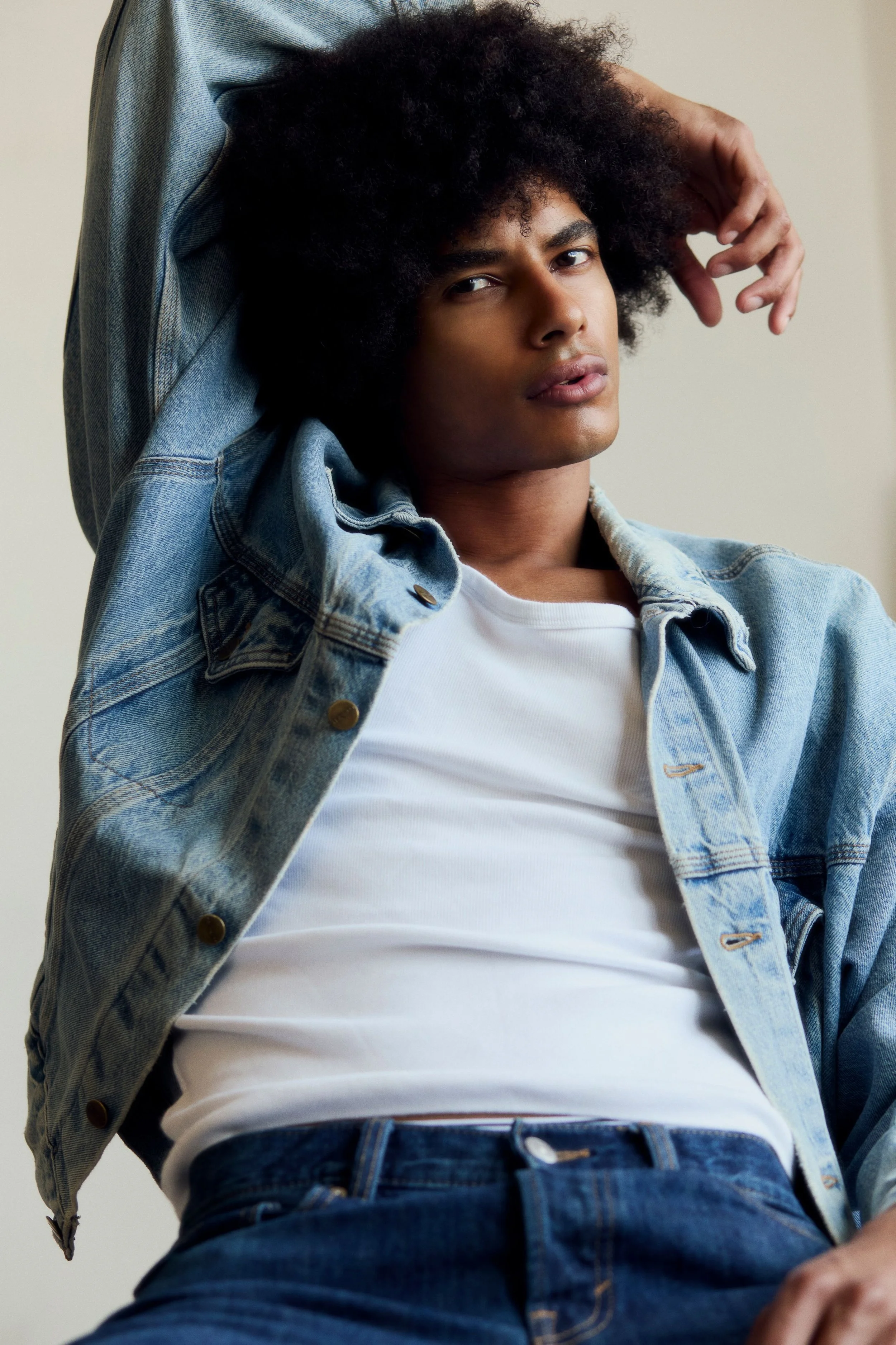 16-wesly-paredes-main-book.jpg