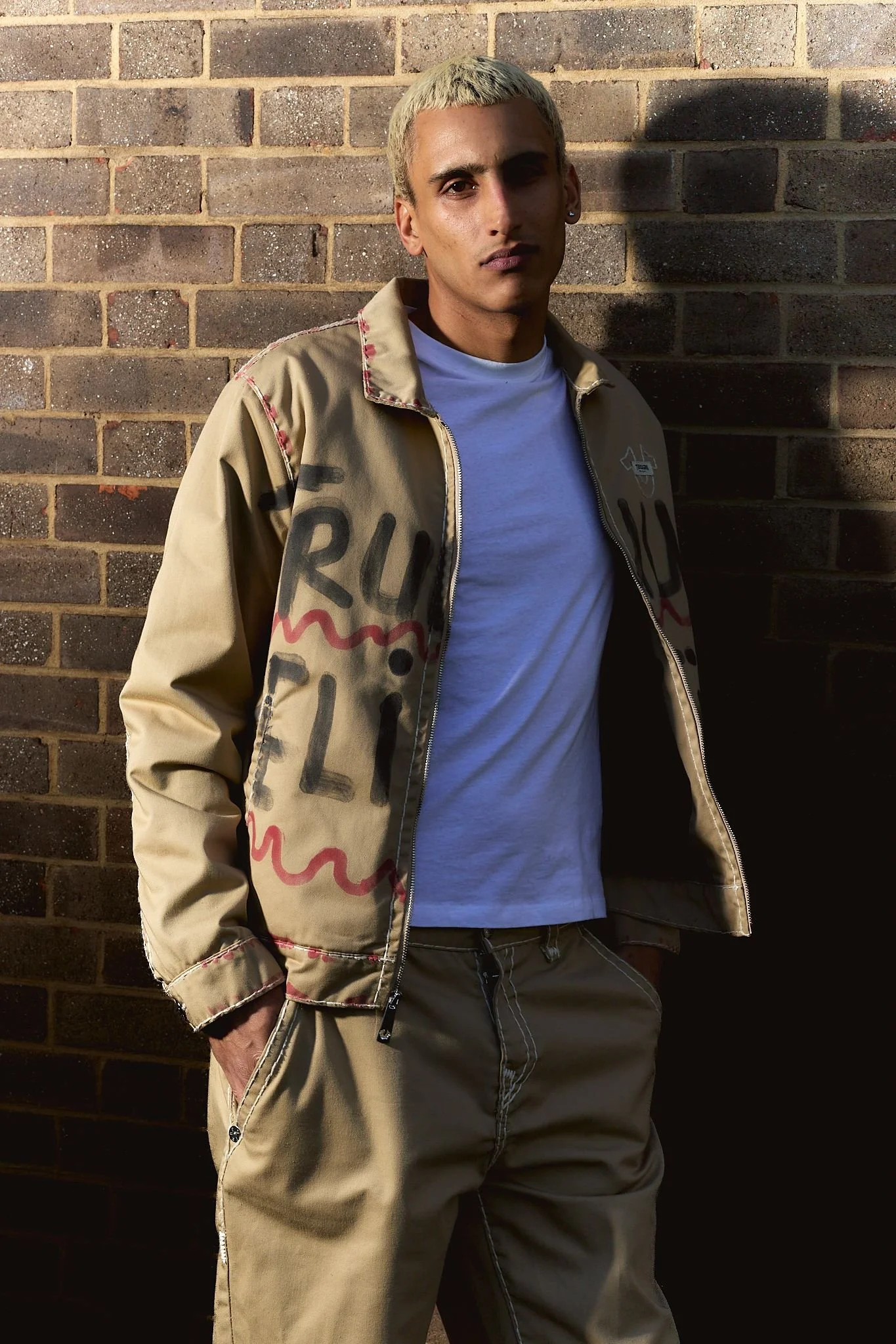 8-nile-ferreira-main-book.jpg