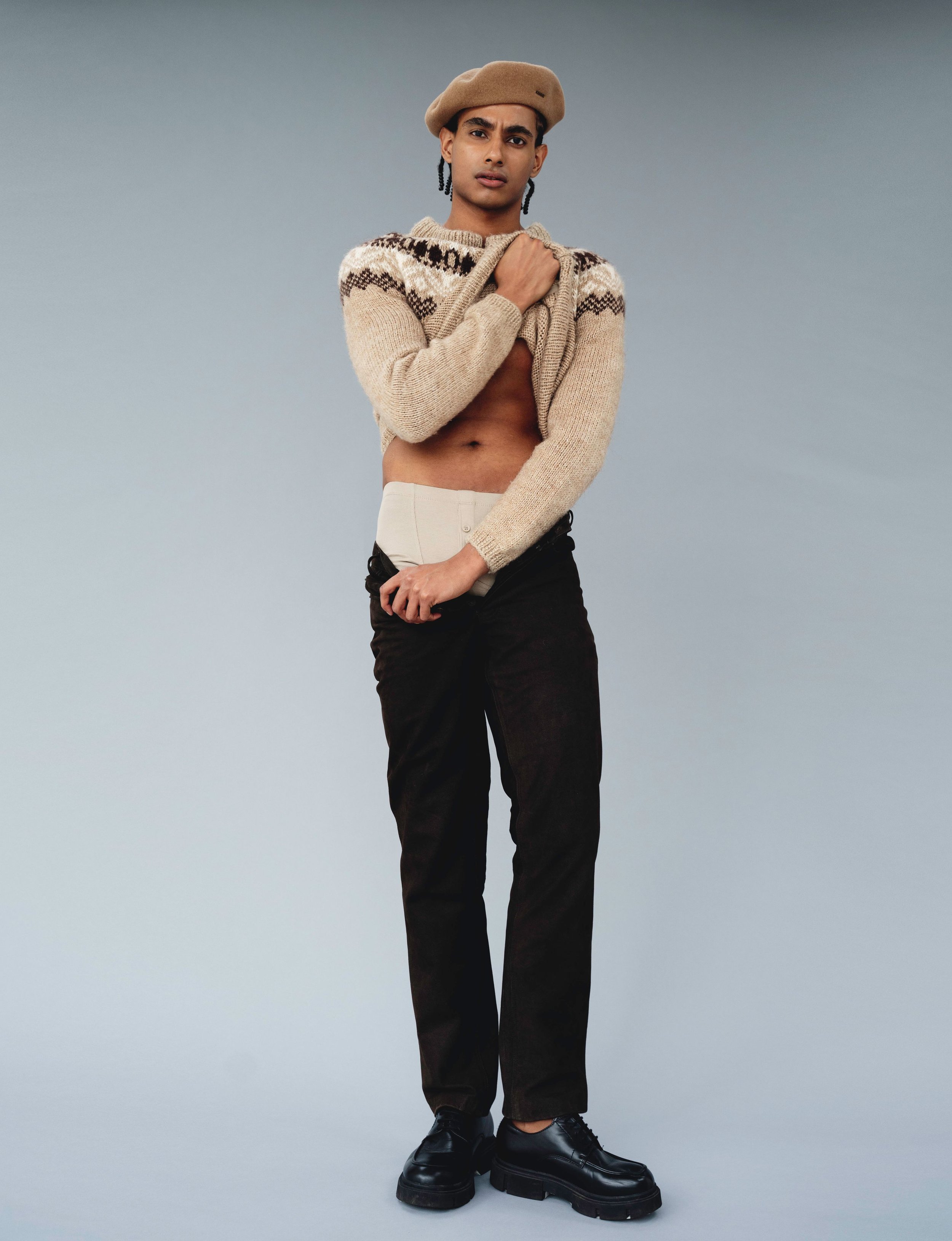 28-wesly-paredes-main-book.jpg