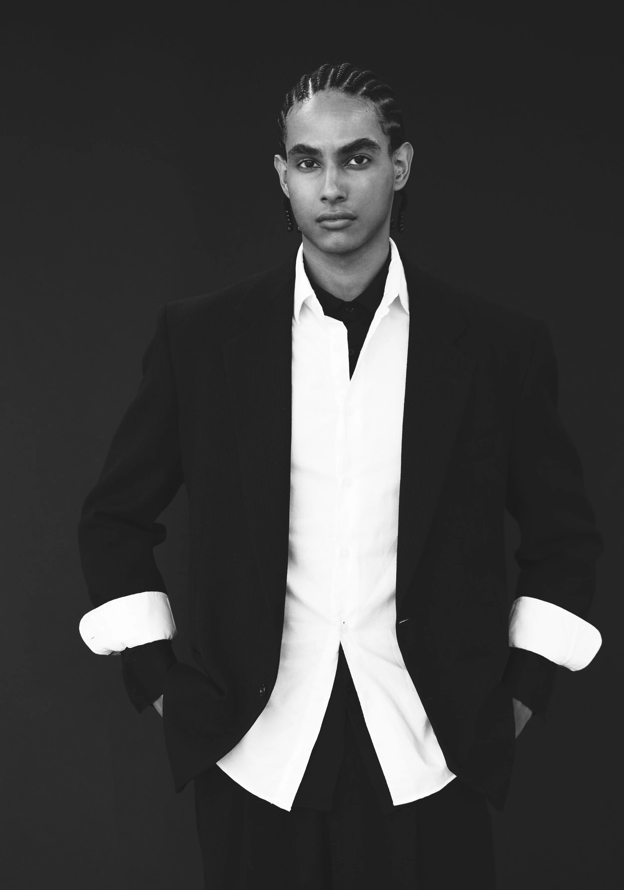3-wesly-paredes-main-book.jpg