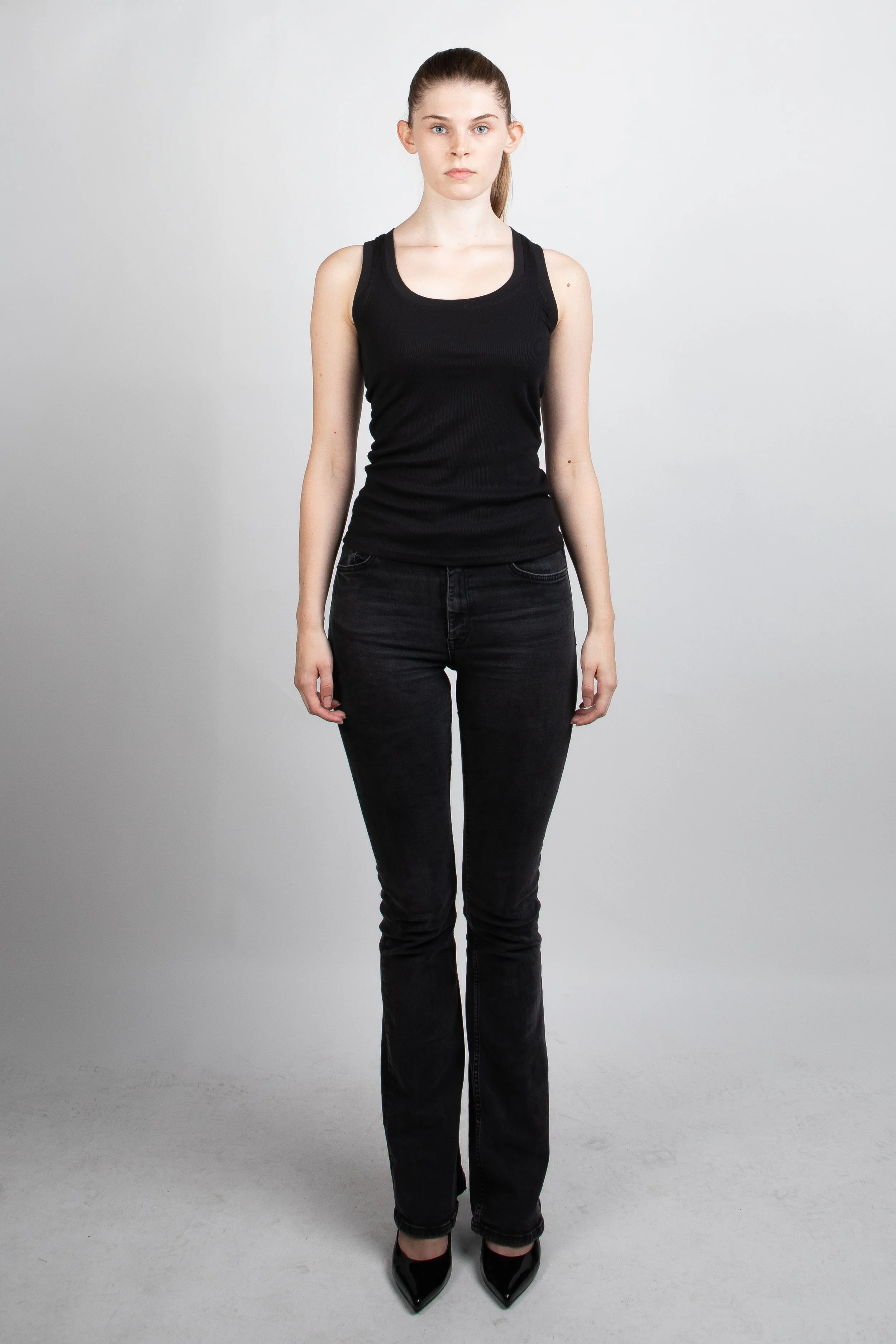 14-ella-k-polas-2026-another-mother-management.jpg