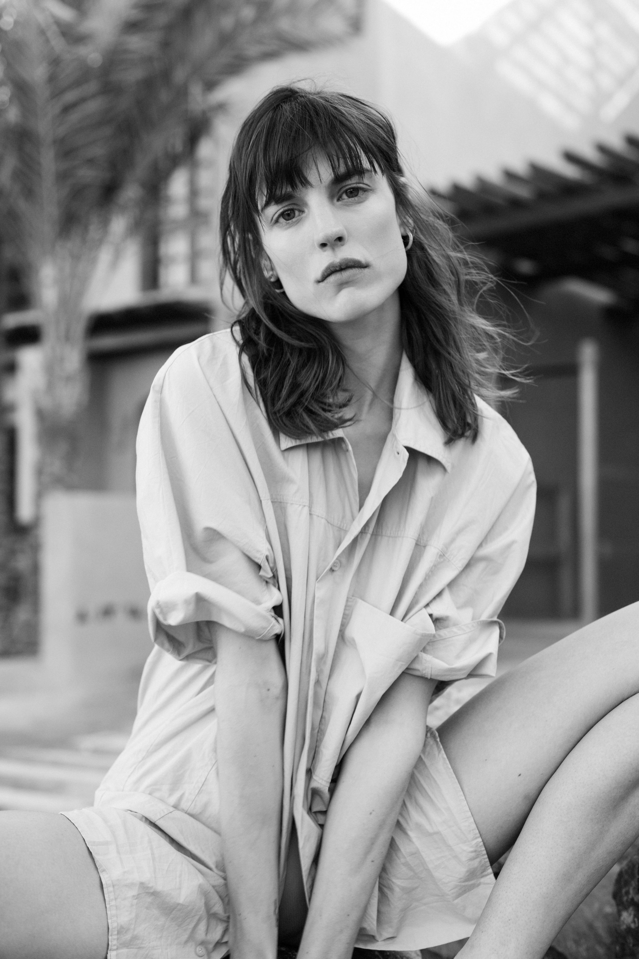 31-nevena-white-main-book.jpg