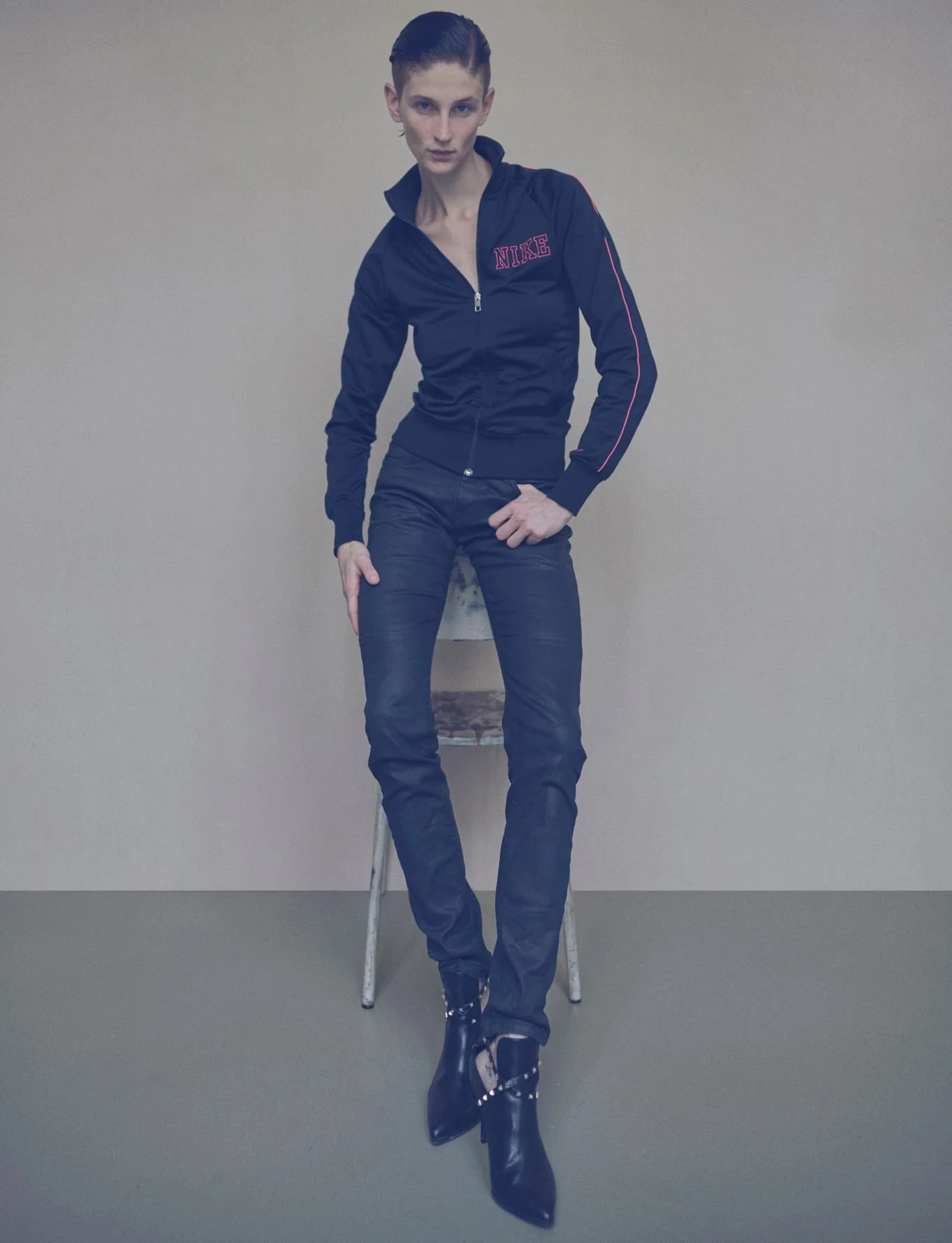 24-elodie-l-main-book-another-mother-management.jpg